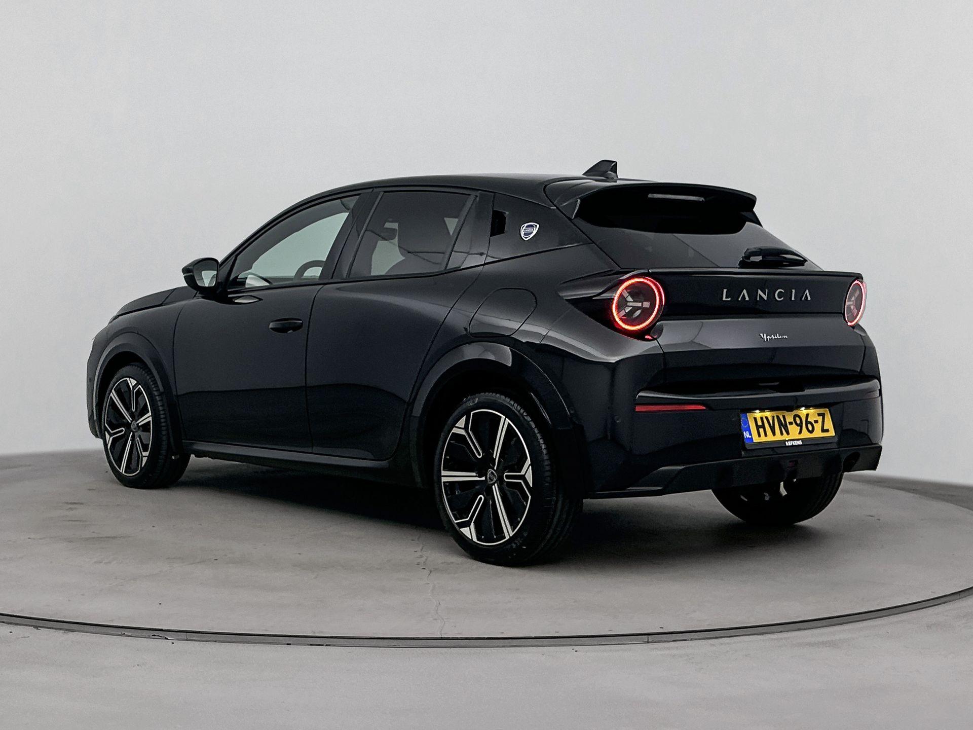 Lancia Ypsilon