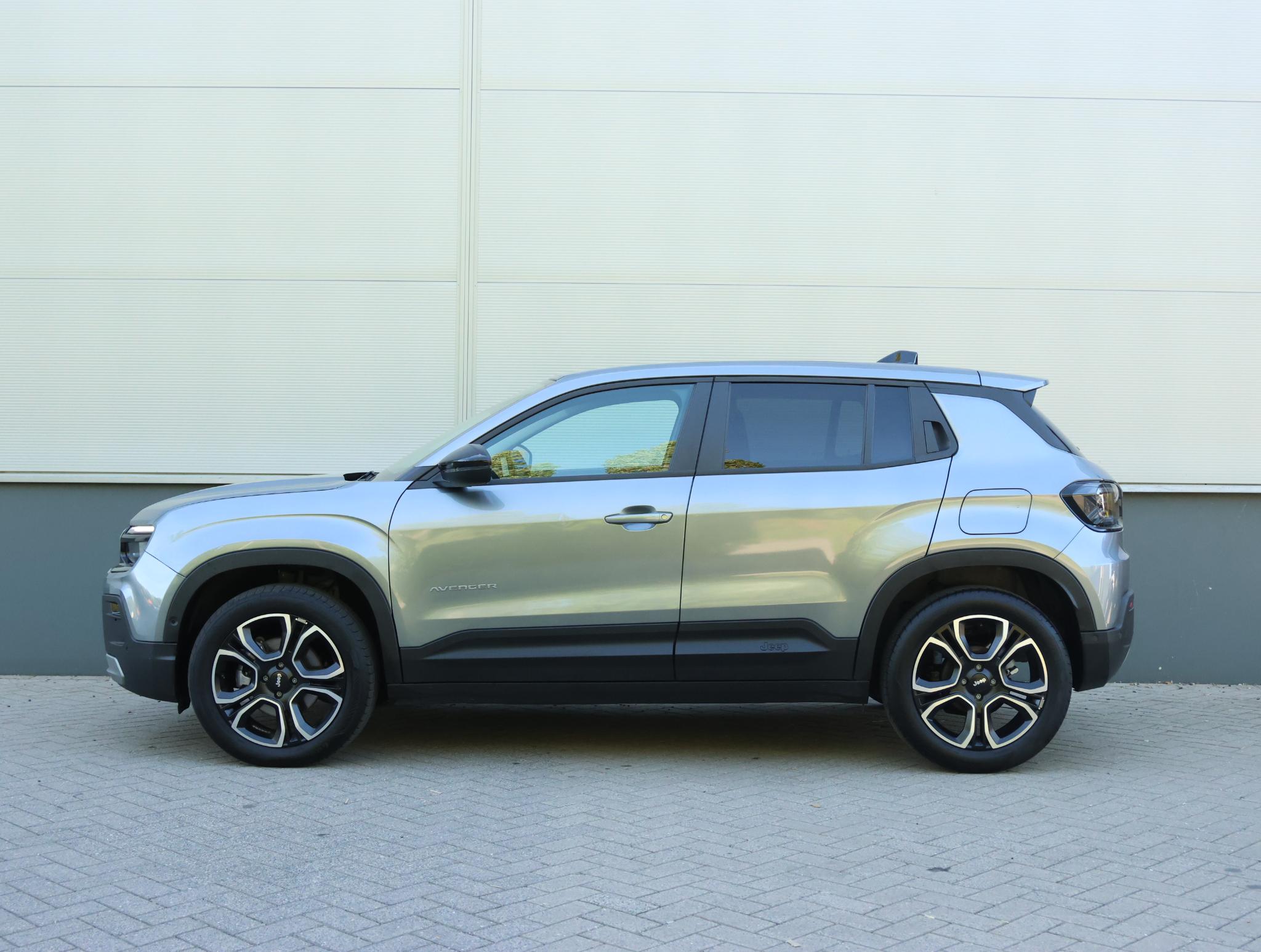 Jeep Avenger 1.2 110pk e-Hybrid Summit - Afbeelding 2