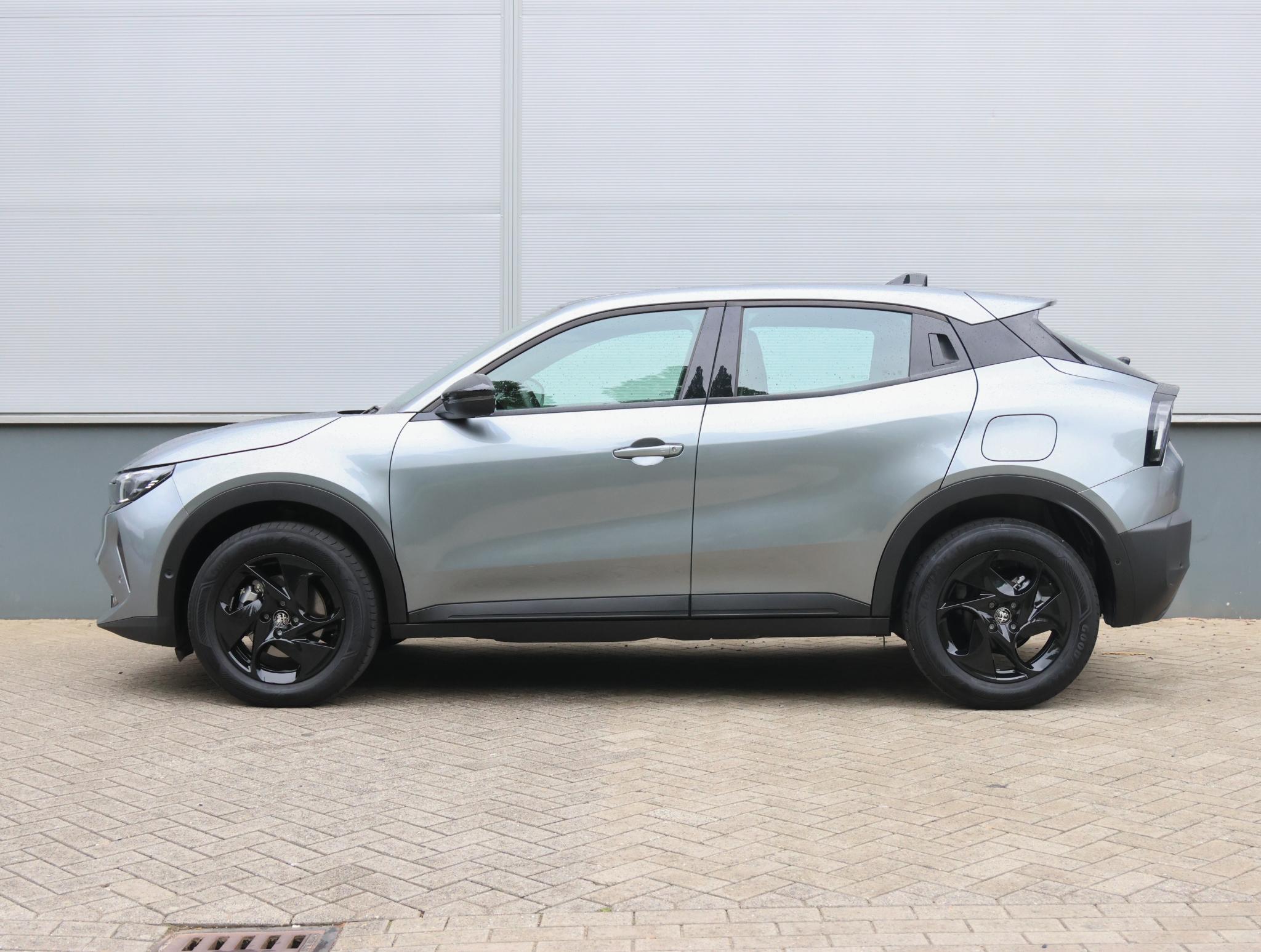 Alfa Romeo Junior 1.2 Hybrid Ibrida 145pk Automaat - Afbeelding 2