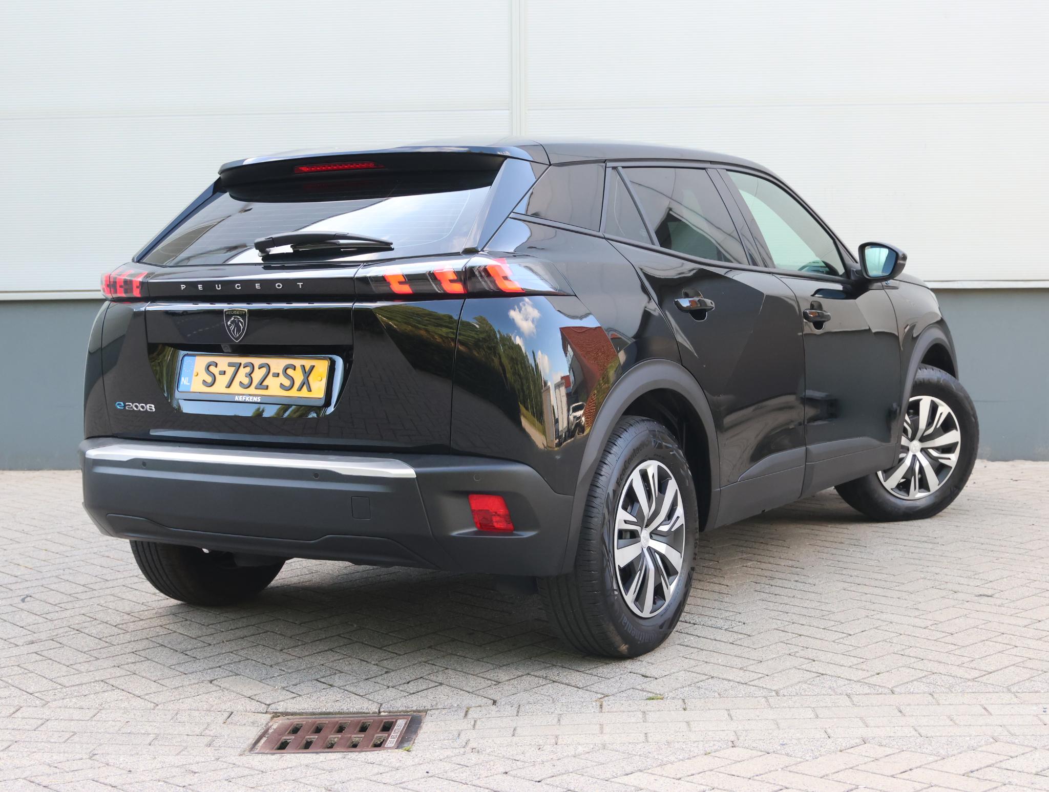 Peugeot e-2008 EV Active 50 kWh 136pk - Afbeelding 3