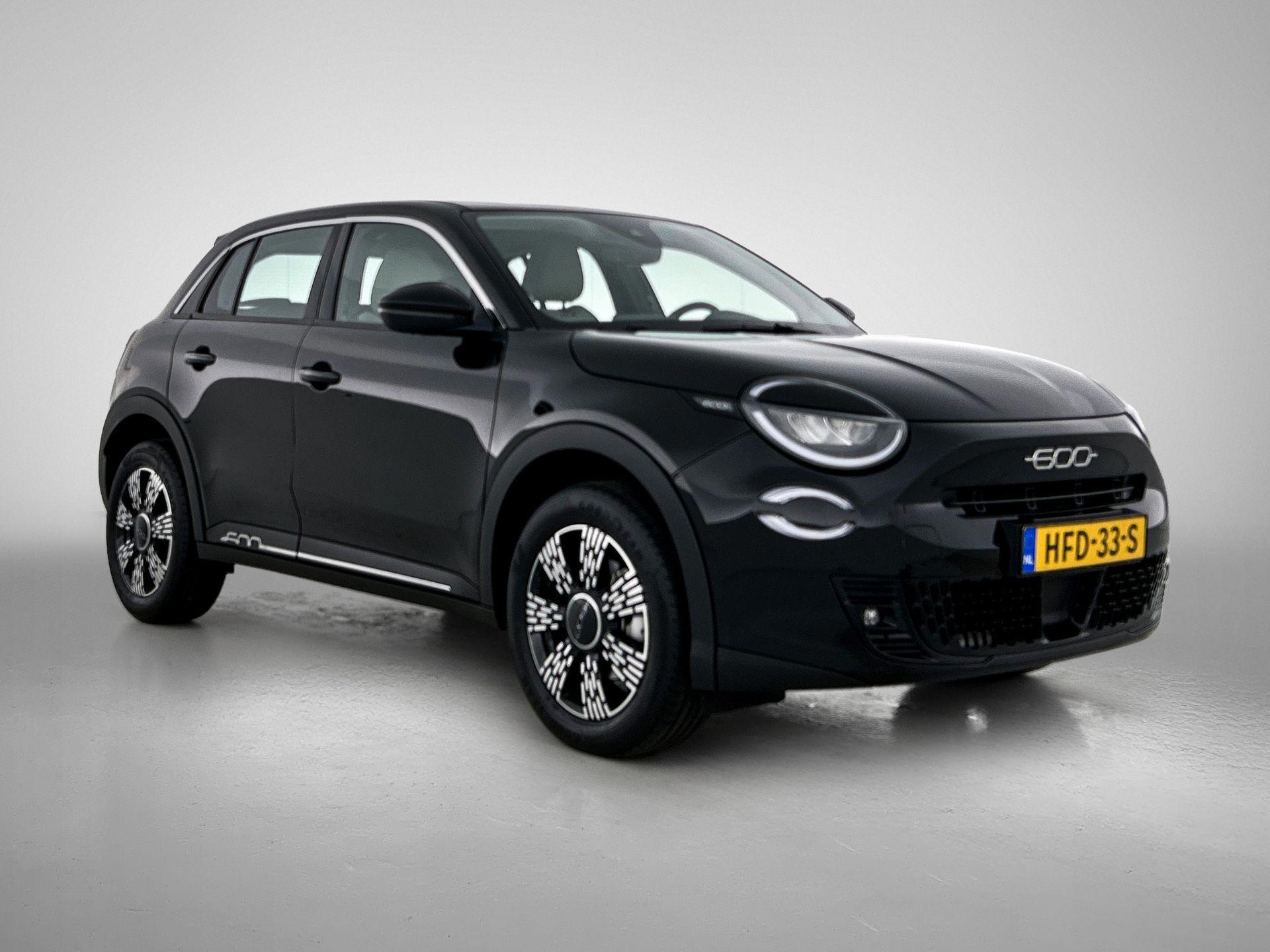 Fiat 600 1.2 110pk Hybrid Urban Automaat - Afbeelding 2
