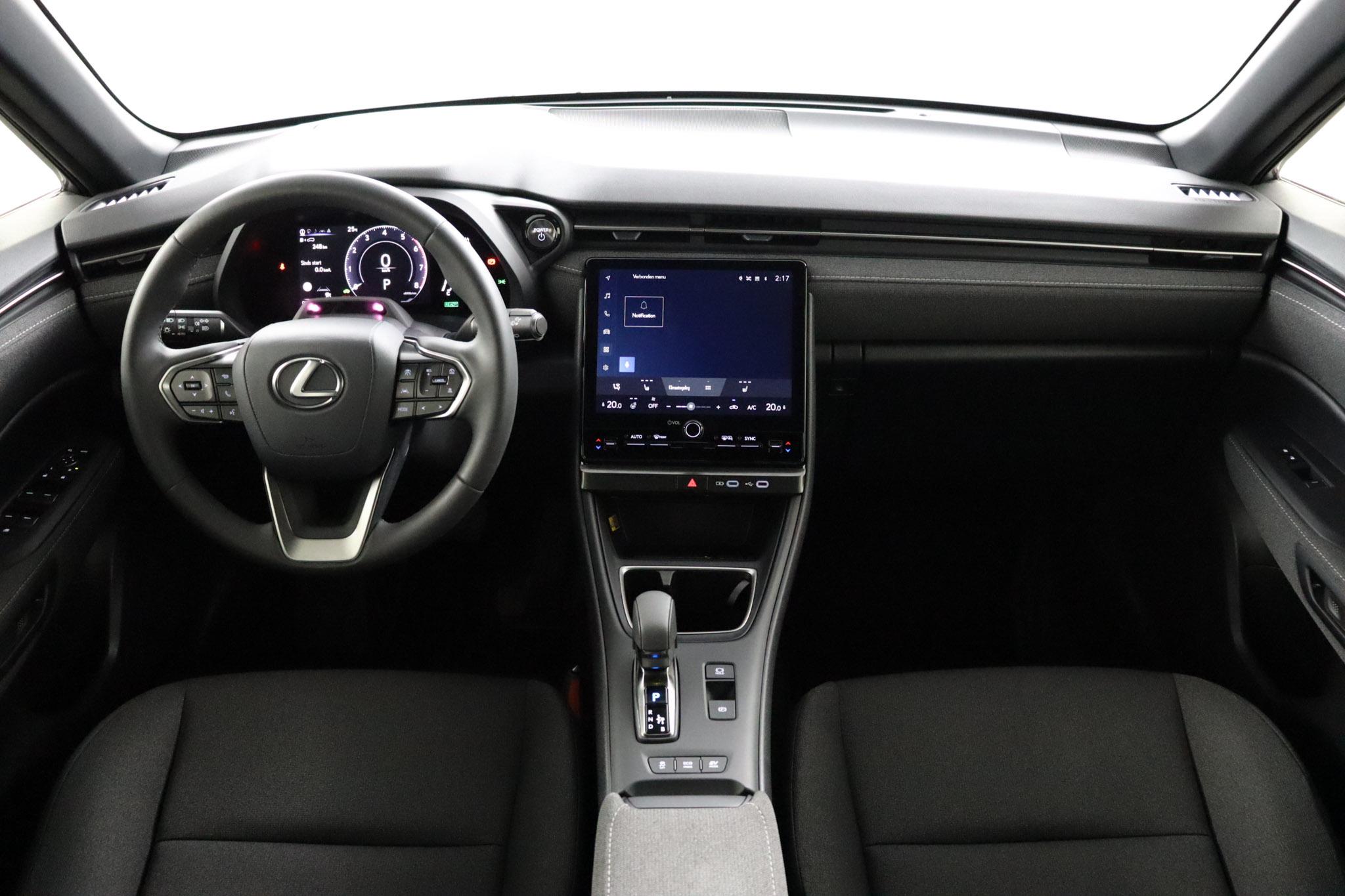 Lexus LBX Elegant 2WD - Afbeelding 4
