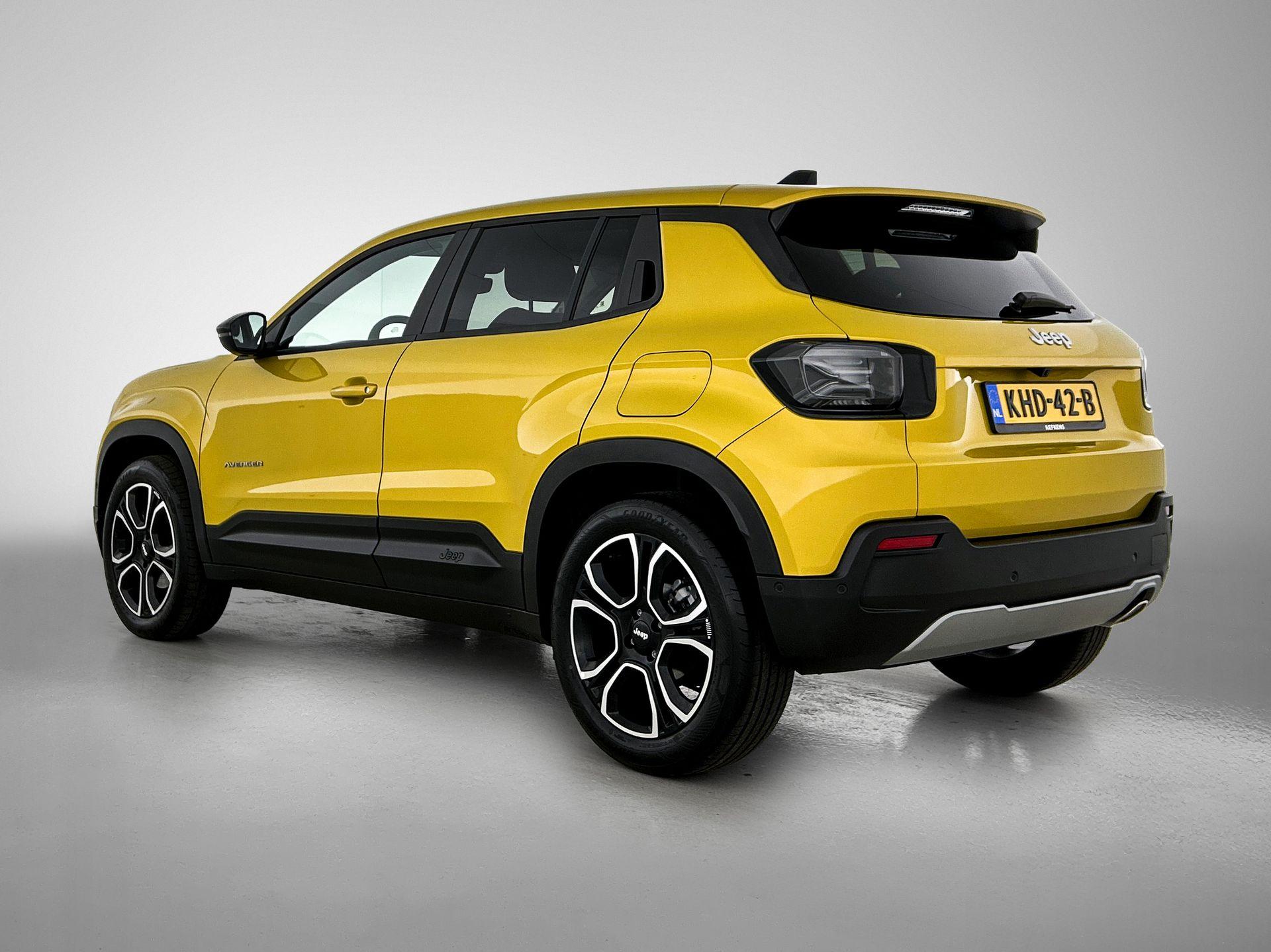 Jeep Avenger 1.2 e-Hybrid 110pk Summit Automaat - Afbeelding 3