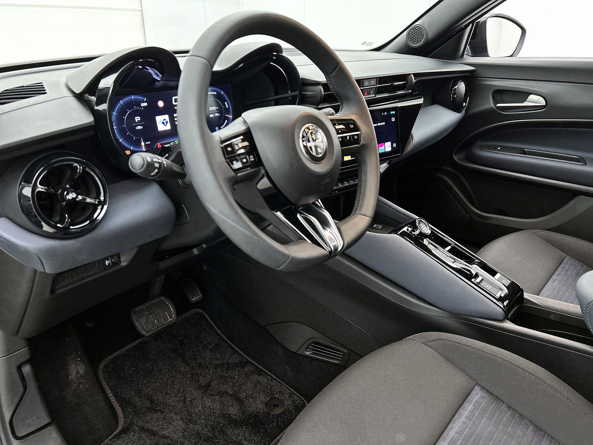 Alfa Romeo Junior