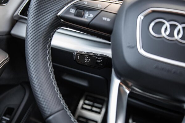 cruise control adaptief met Stop&Go cruise control adaptief met Stop&Go