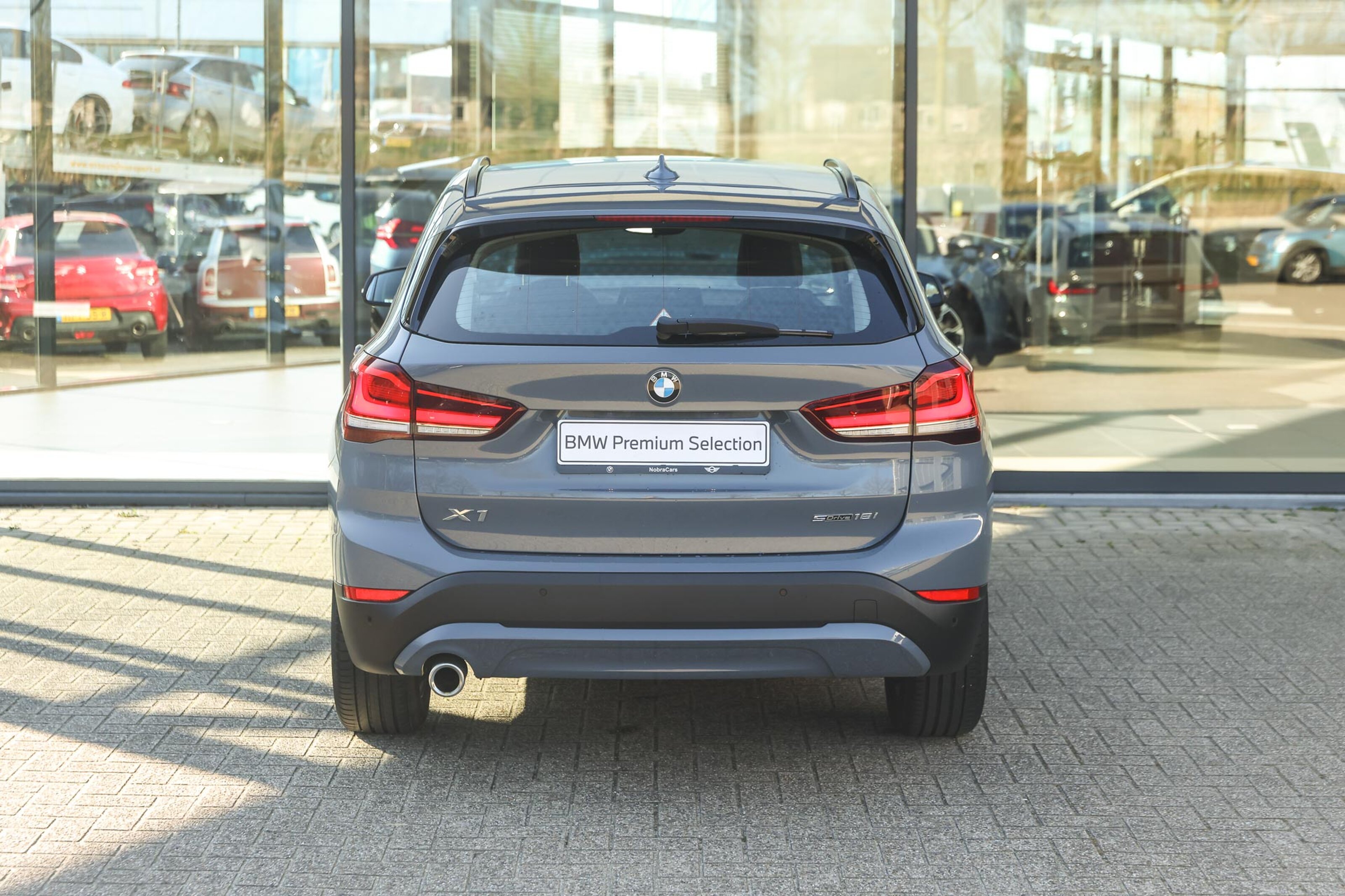 BMW X1 6