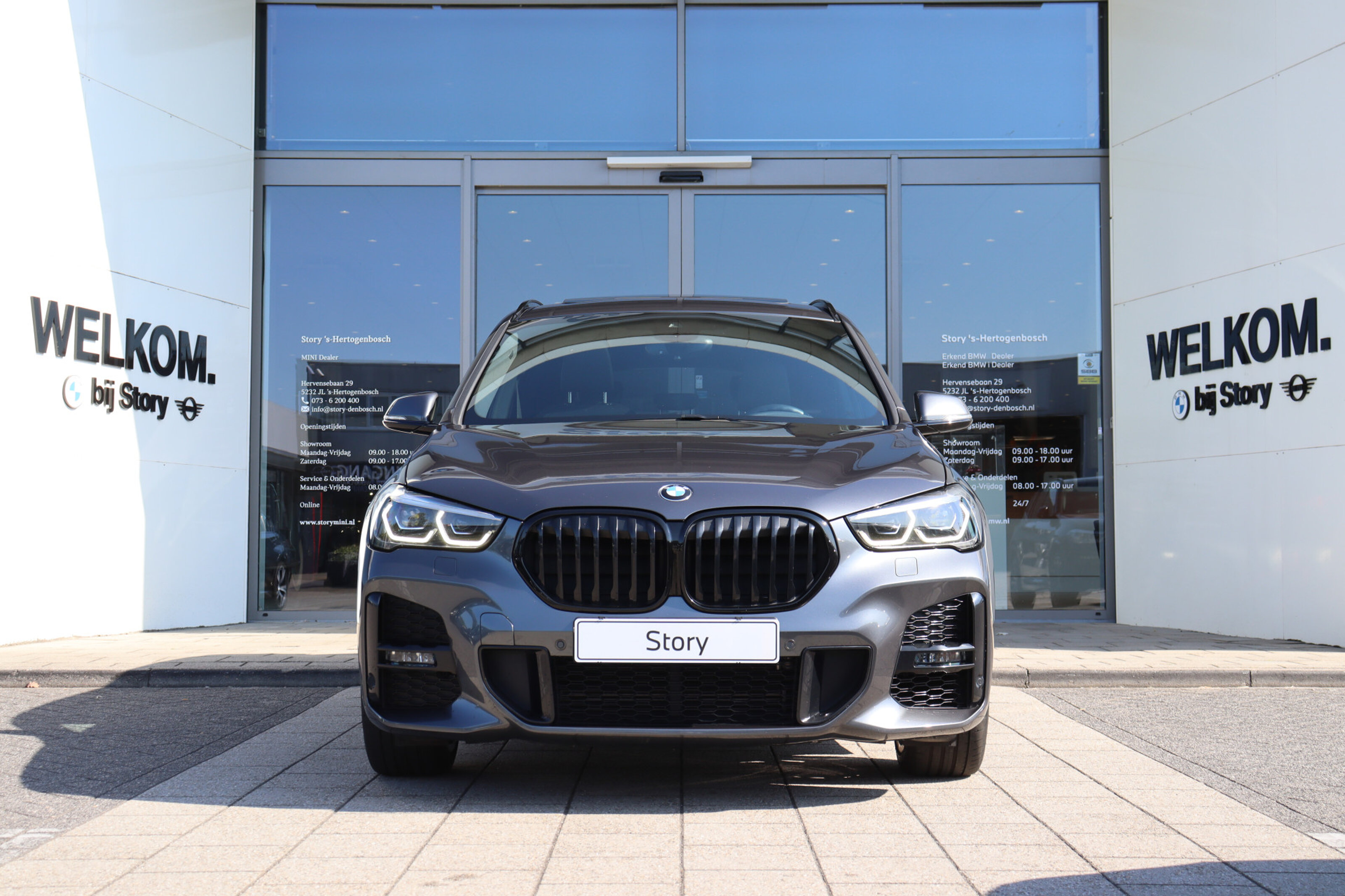 BMW X1 xDrive20i High Executive M Sport Automaat