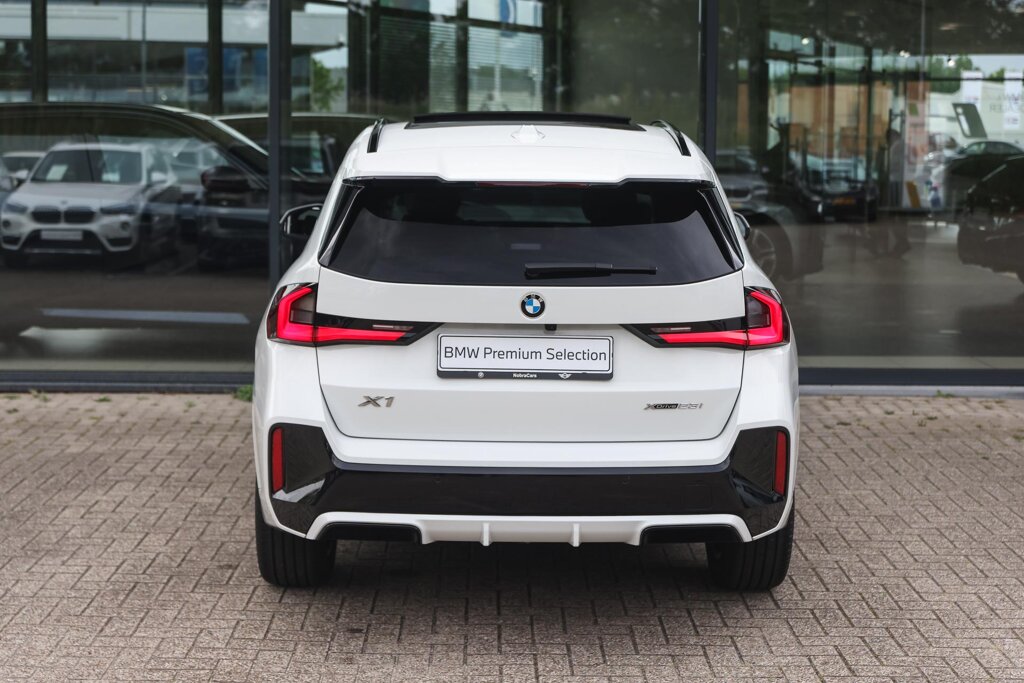 BMW X1 7
