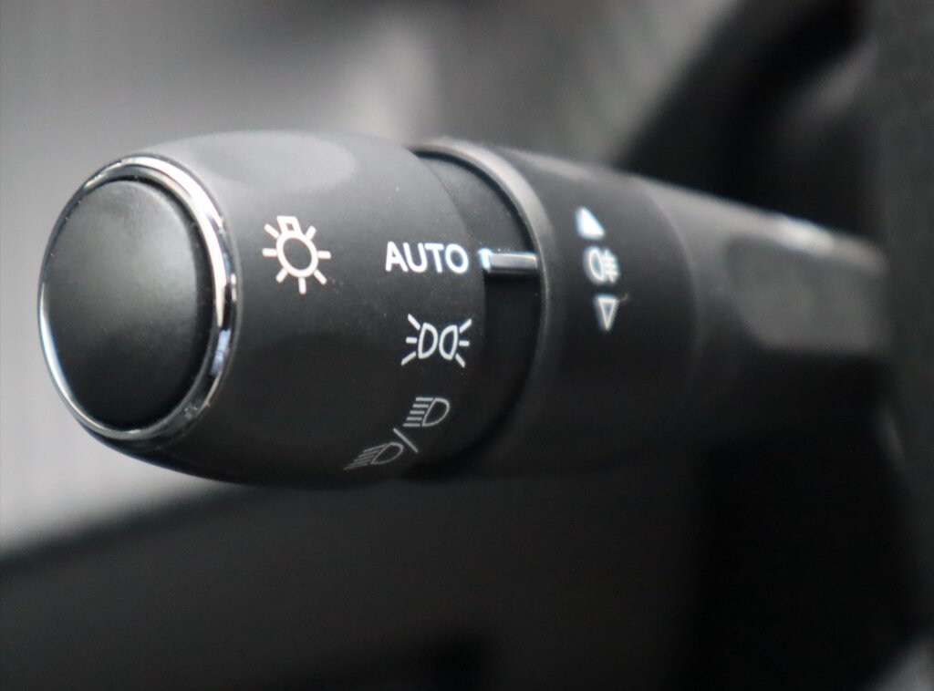 Peugeot e-2008 EV 50kWh 136pk GT - Afbeelding 3