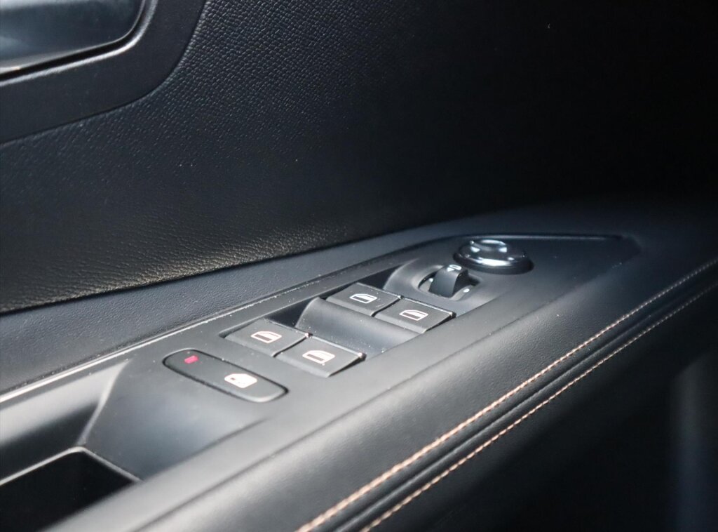 Peugeot 3008 1.6 Plug-in HYbrid 225pk e-EAT8 GT Pack Business - Afbeelding 3