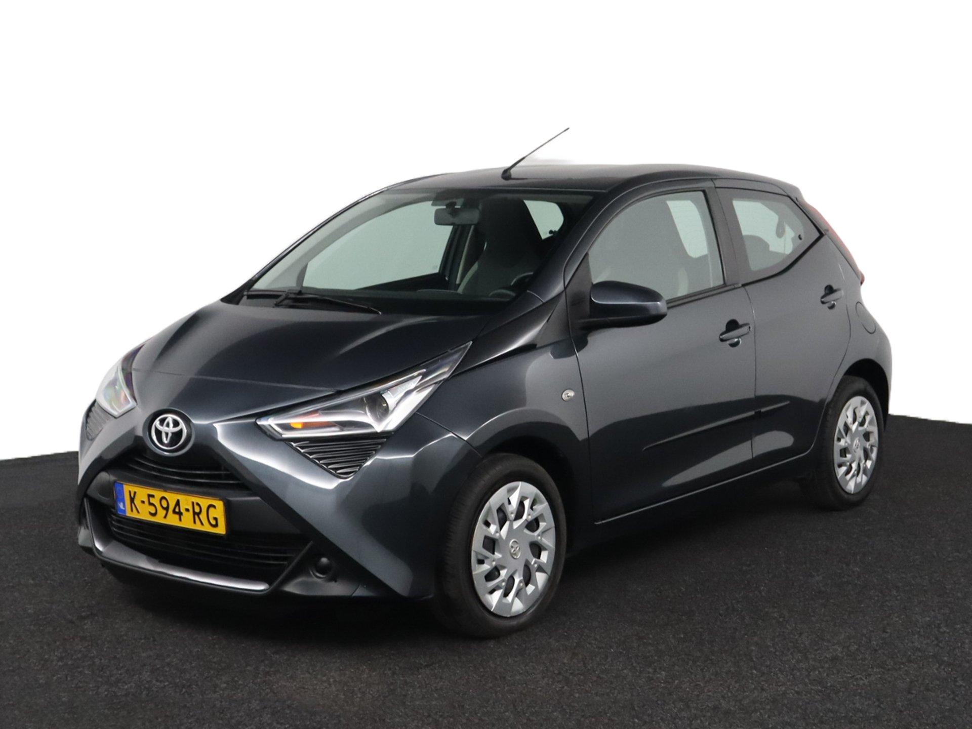 Toyota Aygo 1.0 VVT-i x-play