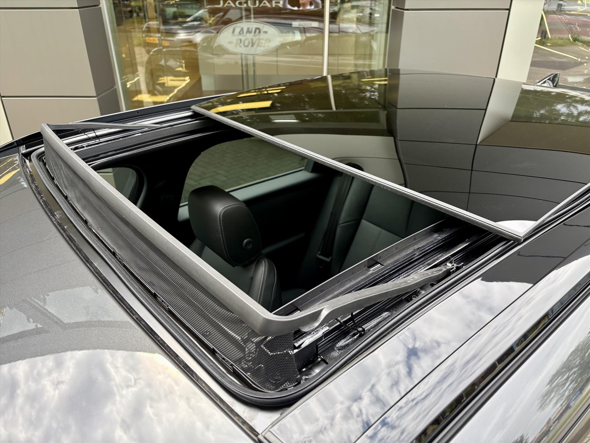 Land Rover Range Rover Velar - foto 13
