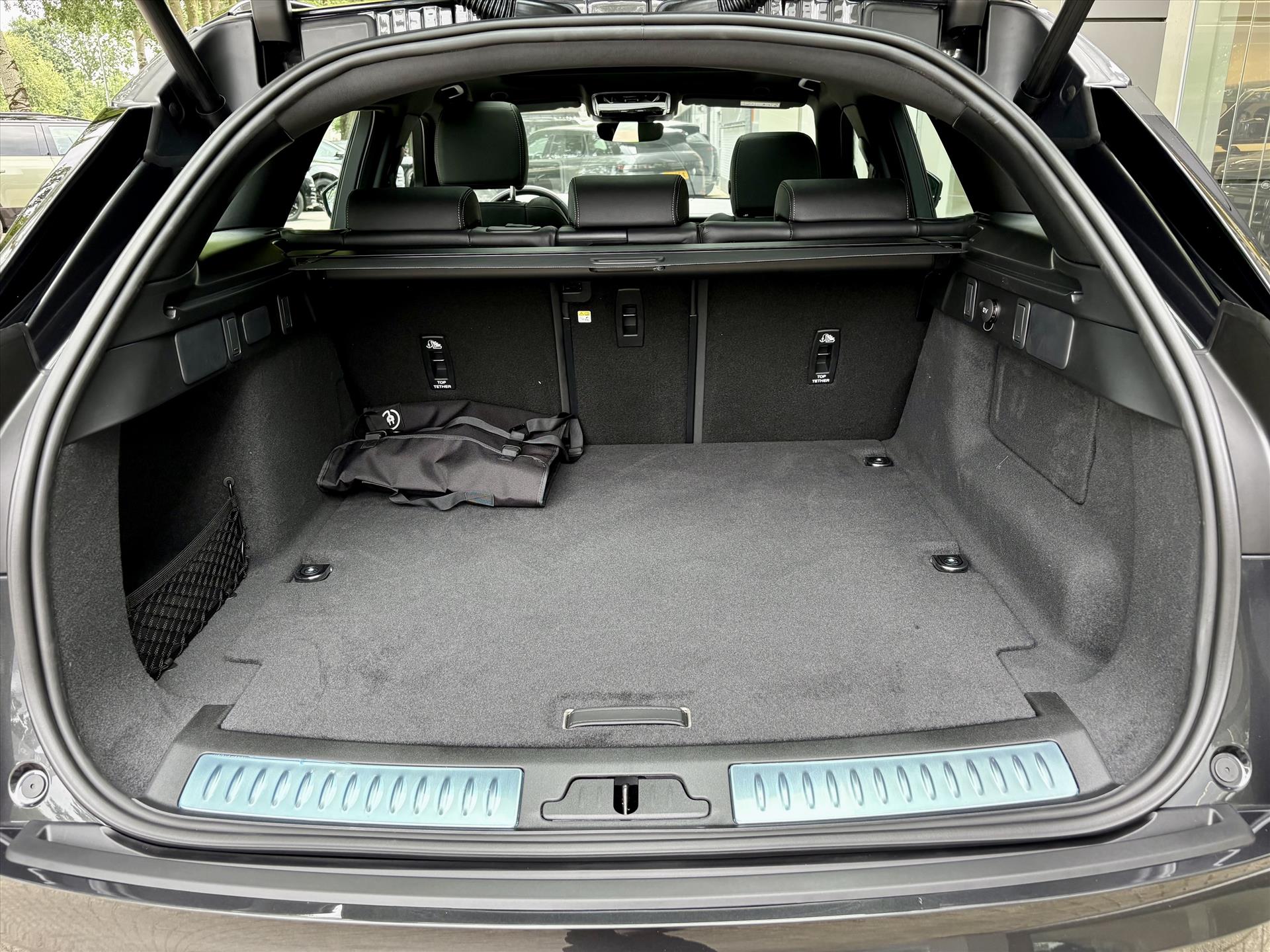 Land Rover Range Rover Velar - foto 26