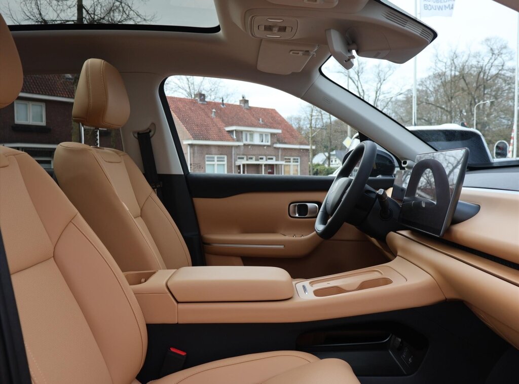 Leapmotor C10 EV ProMax 81,9 kWh 600pk AWD Design - Afbeelding 2