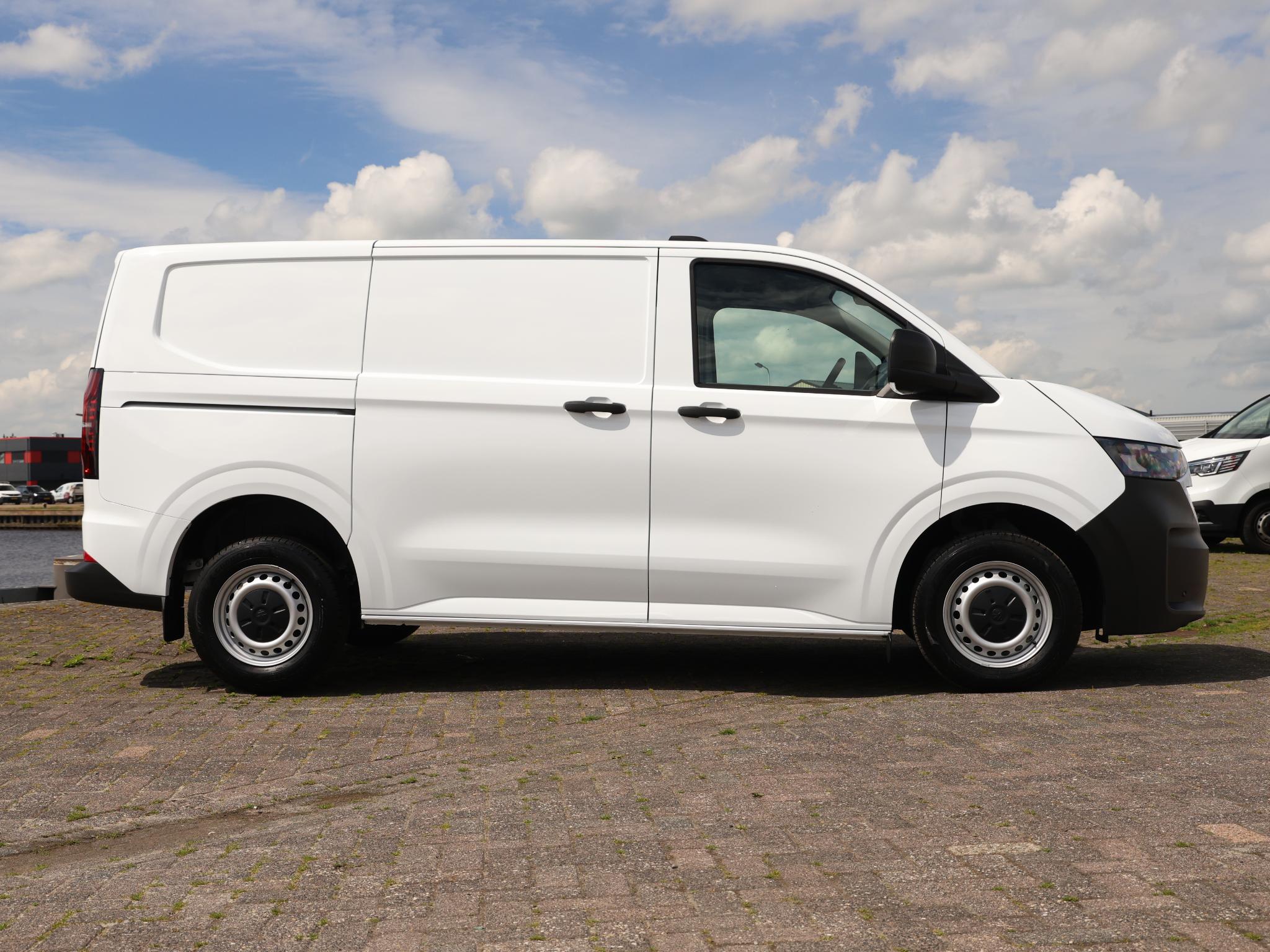 Volkswagen Transporter 2.0 TDI 150pk L1H1 Life - Afbeelding 2