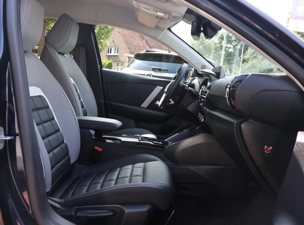 Citroën C4 X 1.2 Hybrid 136pk e-DCS6 Max - Afbeelding 2