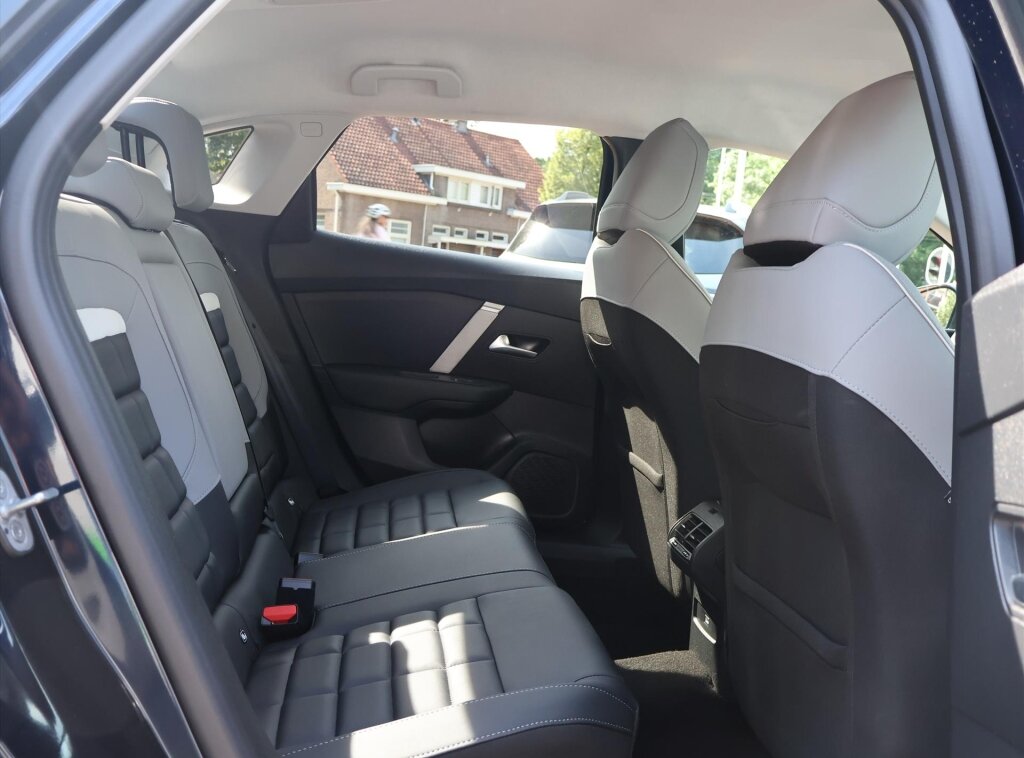 Citroën C4 X 1.2 Hybrid 136pk e-DCS6 Max - Afbeelding 5