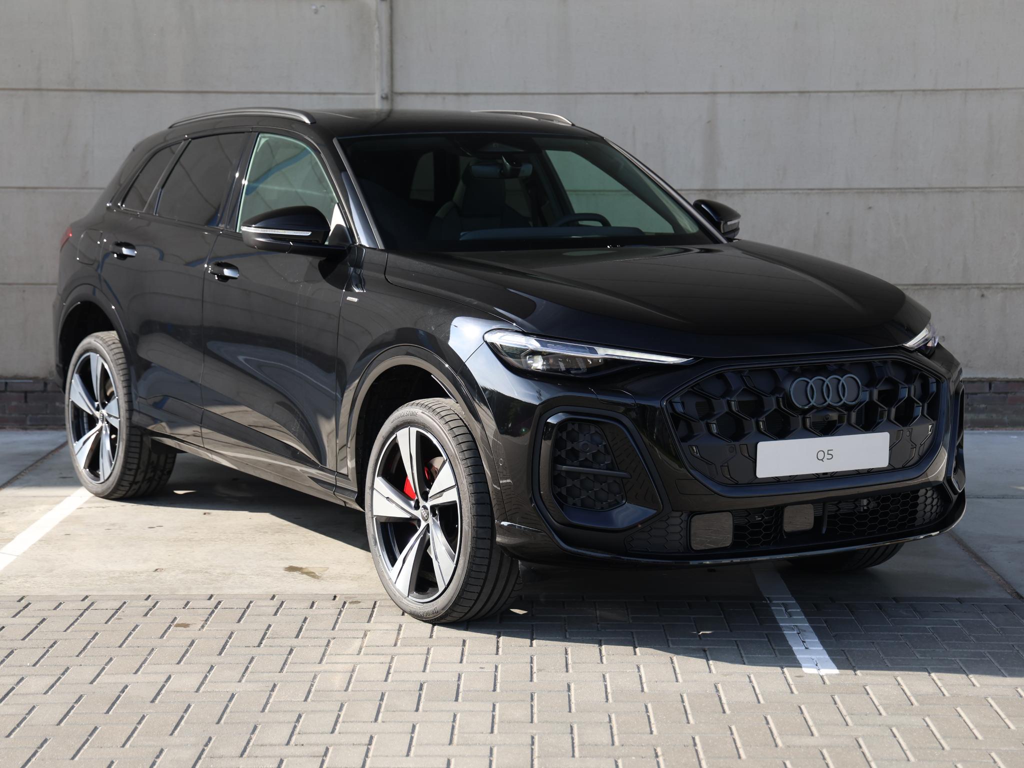 Audi Q5 S edition Competition 367 PK - Afbeelding 2