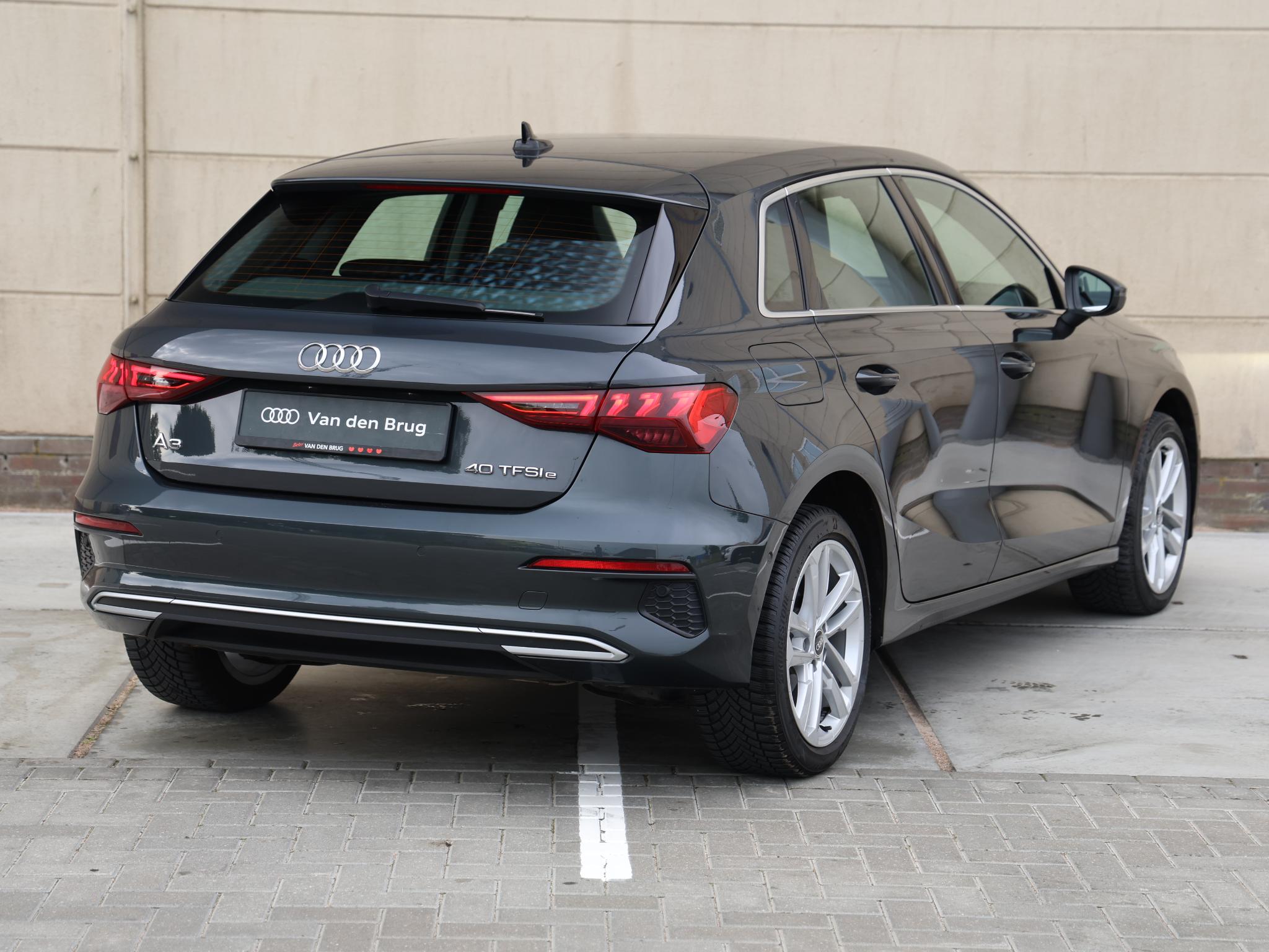 Audi A3 Sportback 40 TFSIe 204 pk Business edition - Afbeelding 5