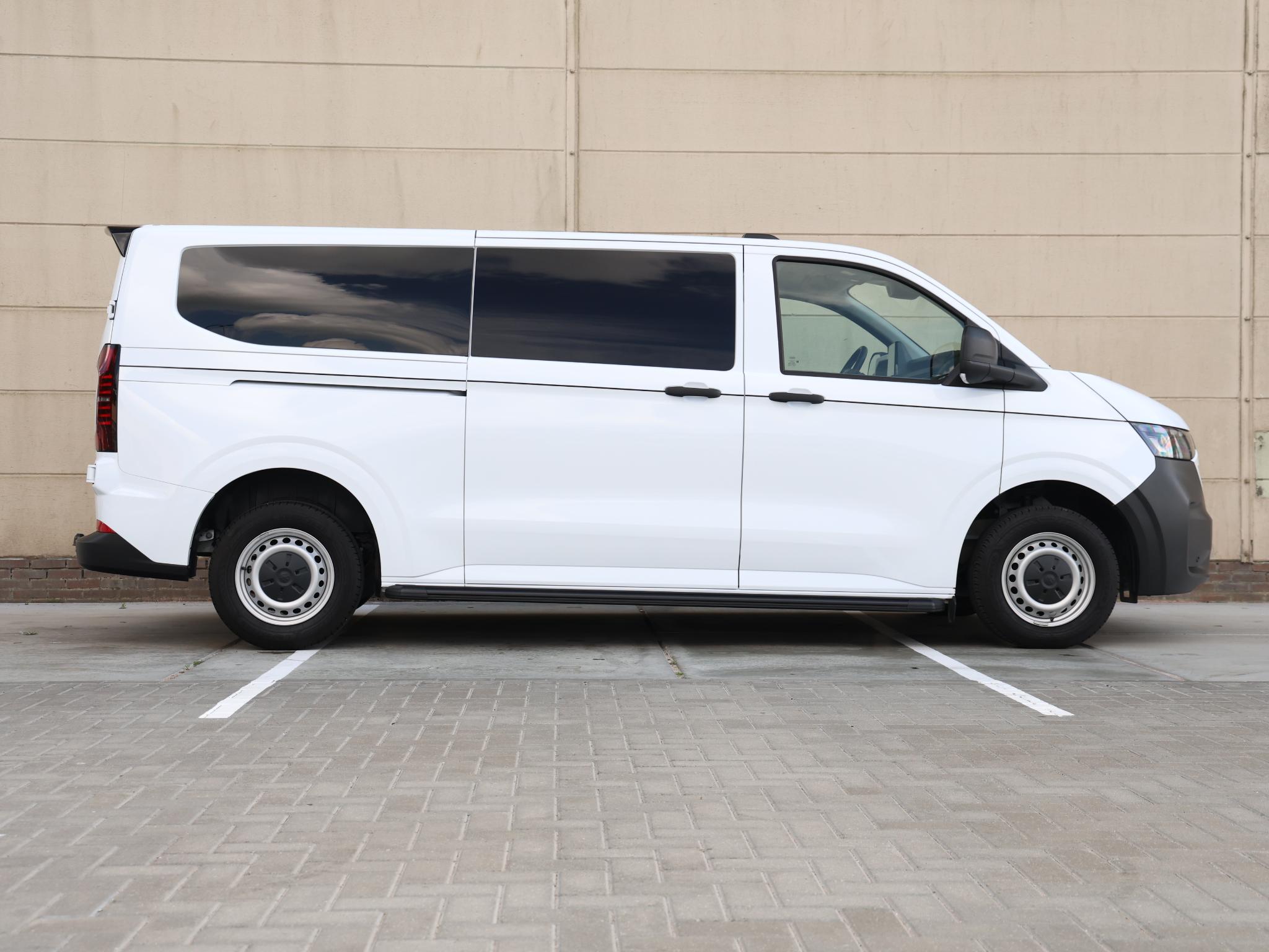 Volkswagen Transporter 2.0 TDI 110 pk L2H1 Life - Afbeelding 2