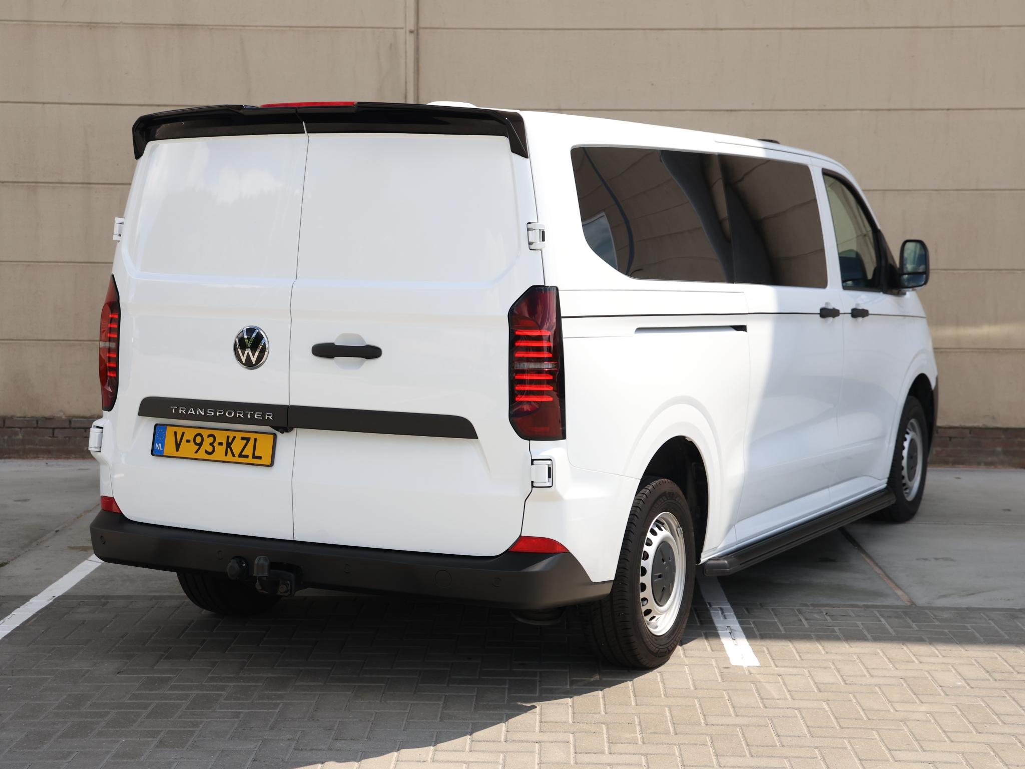 Volkswagen Transporter 2.0 TDI 110 pk L2H1 Life - Afbeelding 5