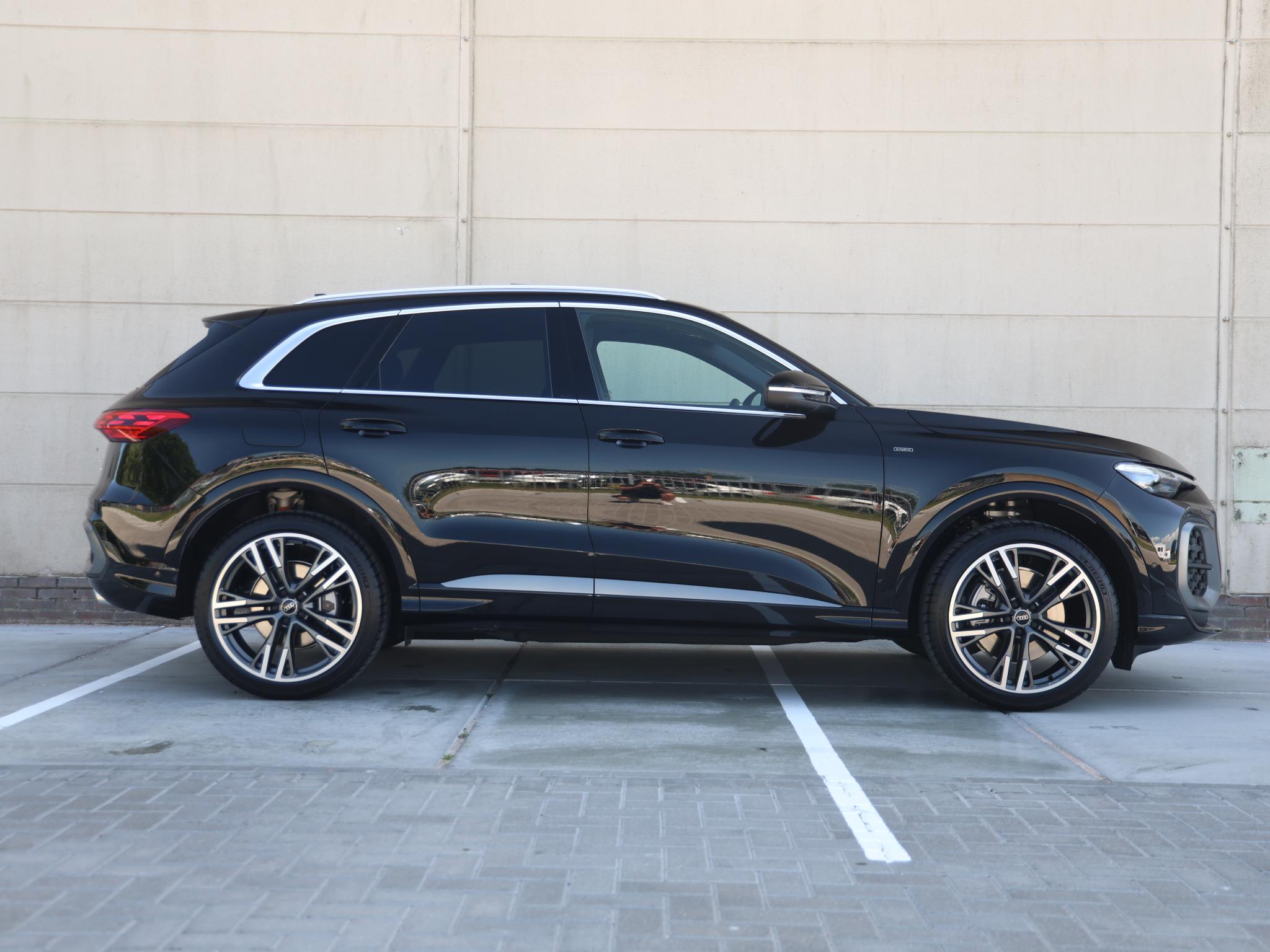 Audi Q5 S edition e-hybrid 220 kW / 299 PK SUV 7 versn. S- - Afbeelding 2