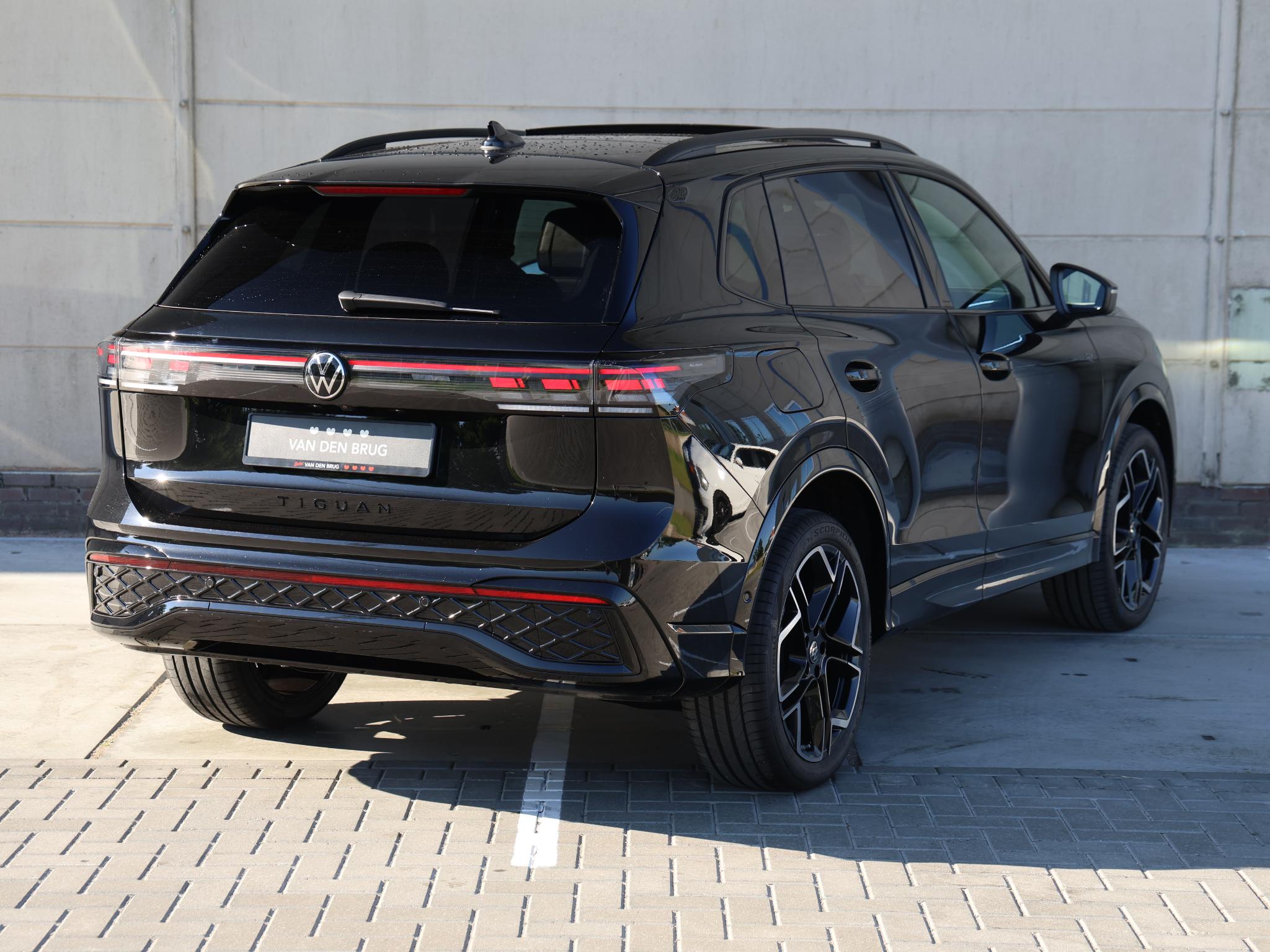 Volkswagen Tiguan 1.5 eHybrid R-Line Business - Afbeelding 5