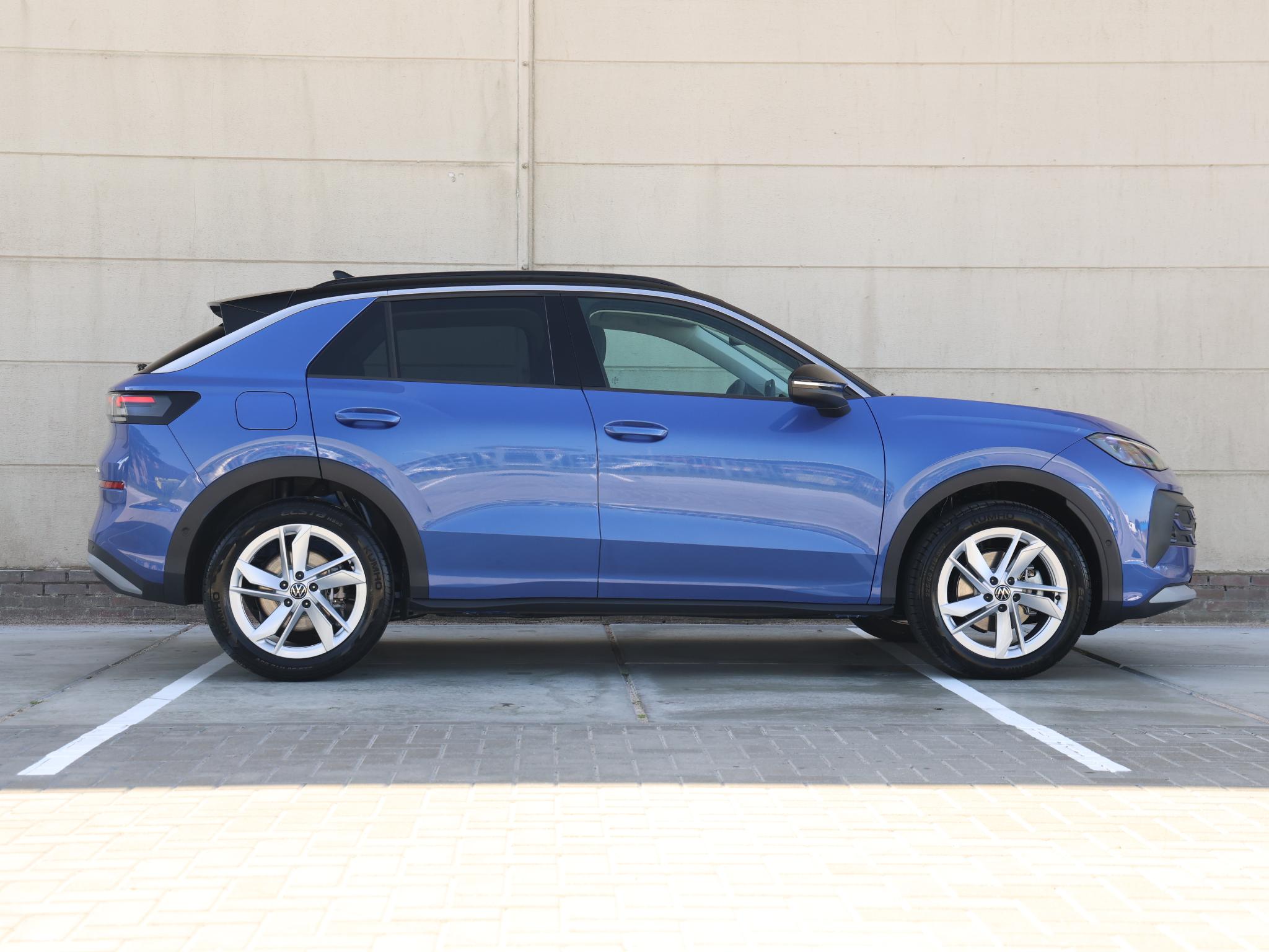 Volkswagen T-Roc Life First Edition 1.5 eTSI 116 PK - Afbeelding 3