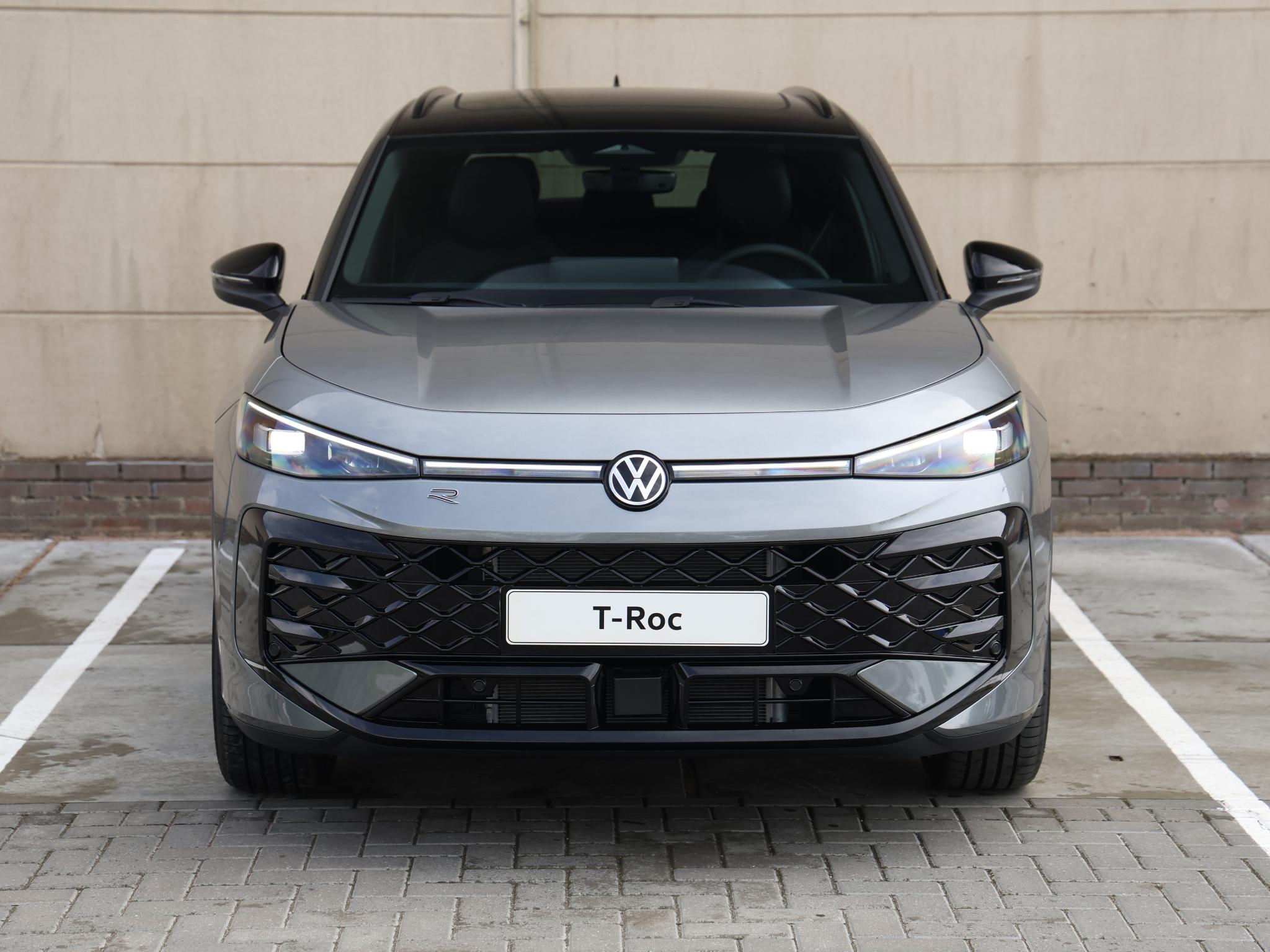 Volkswagen T-Roc R-Line First Edition 1.5 eTSI 110 kW / 150 PK SUV - Afbeelding 4