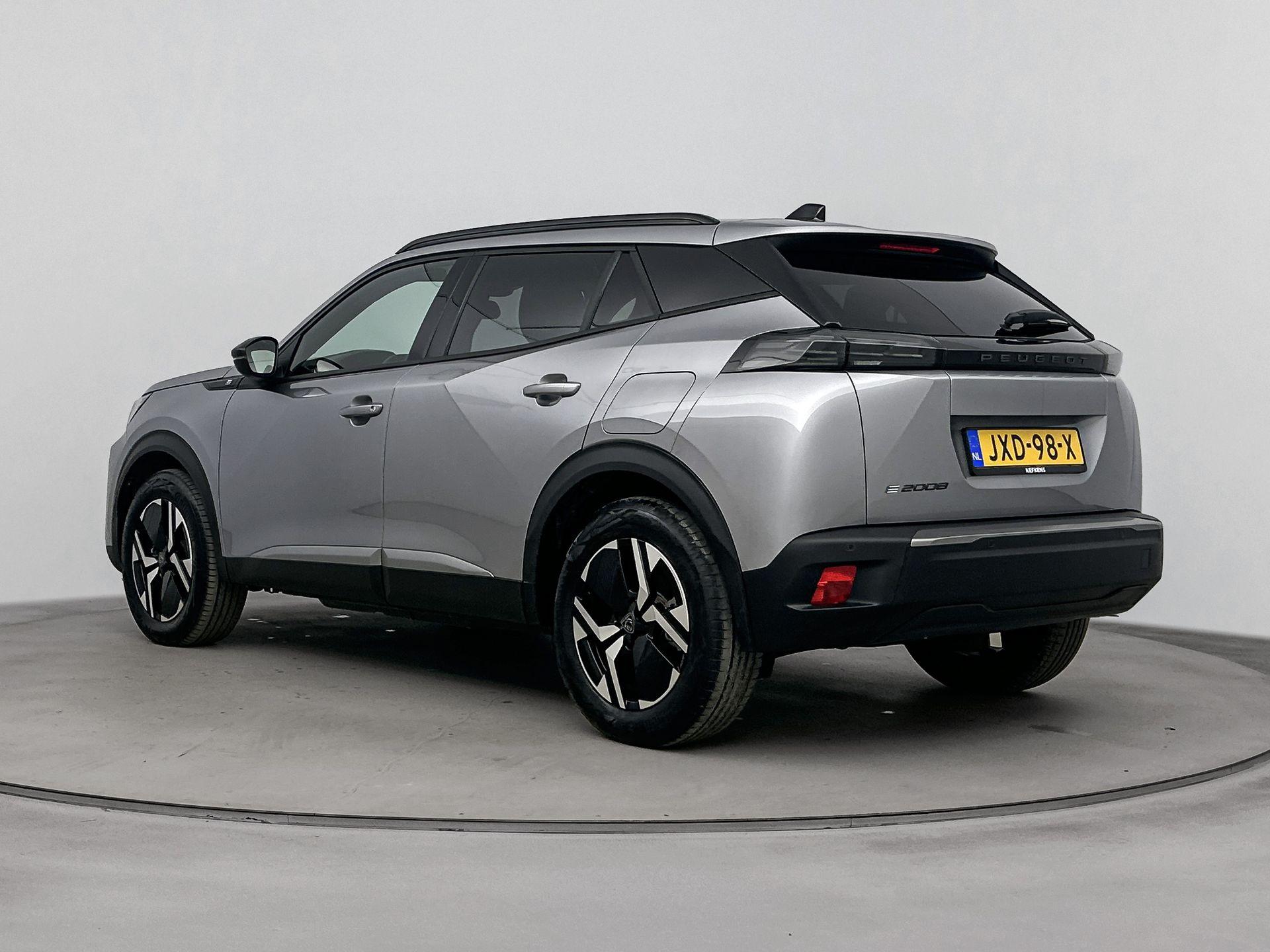 Peugeot e-2008