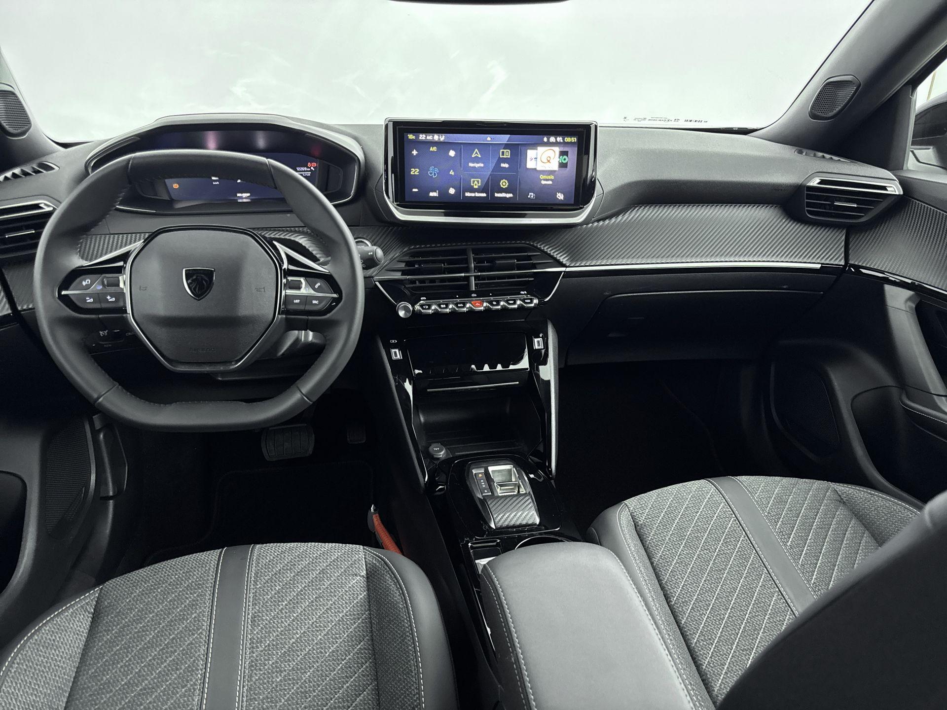 Peugeot e-2008