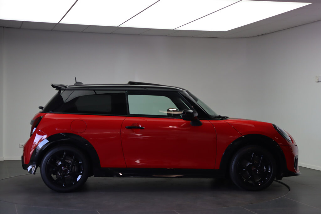 MINI 3-Deurs 4