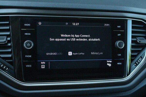 Apple Carplay/Android Auto