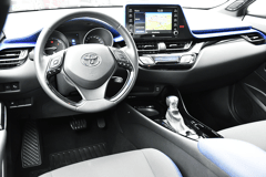 Toyota C-HR 2.0 Hybrid Bi-Tone Automaat 184pk - Afbeelding 2