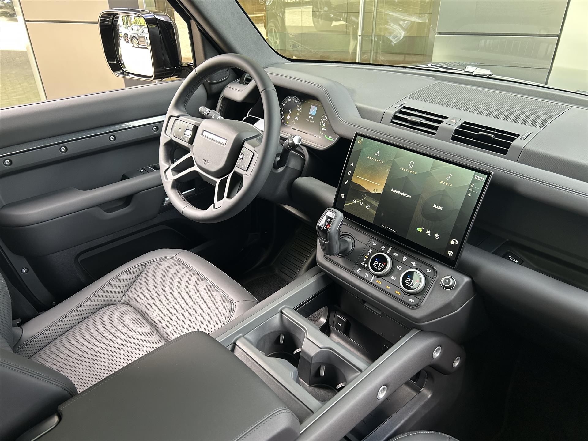 Land Rover Defender P300e PHEV AWD X-Dynamic SE Edition - Afbeelding 5