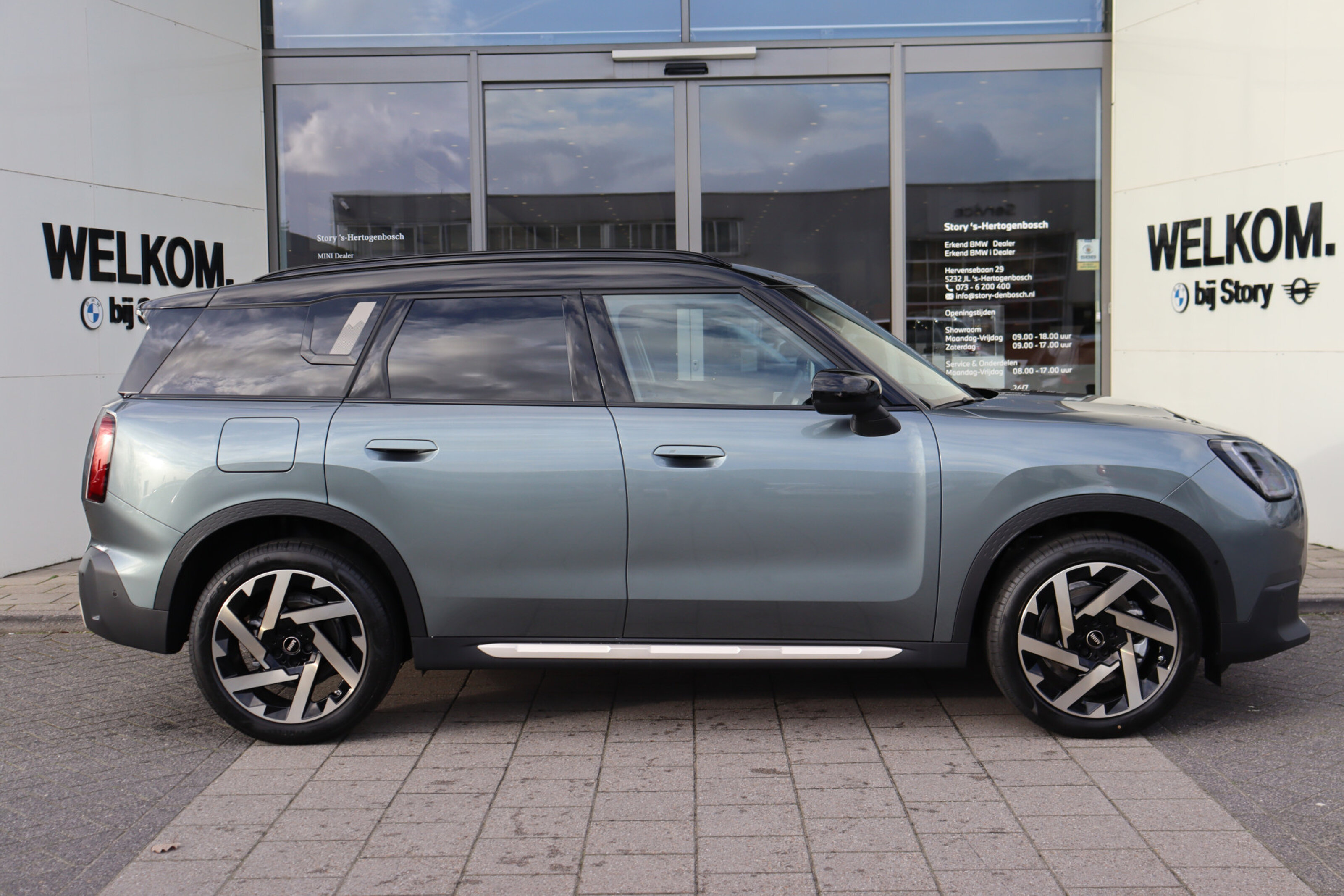 MINI Countryman 9