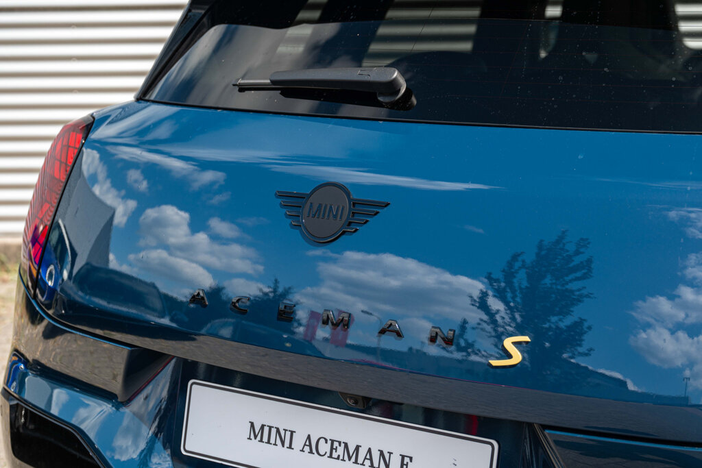 MINI Aceman 19