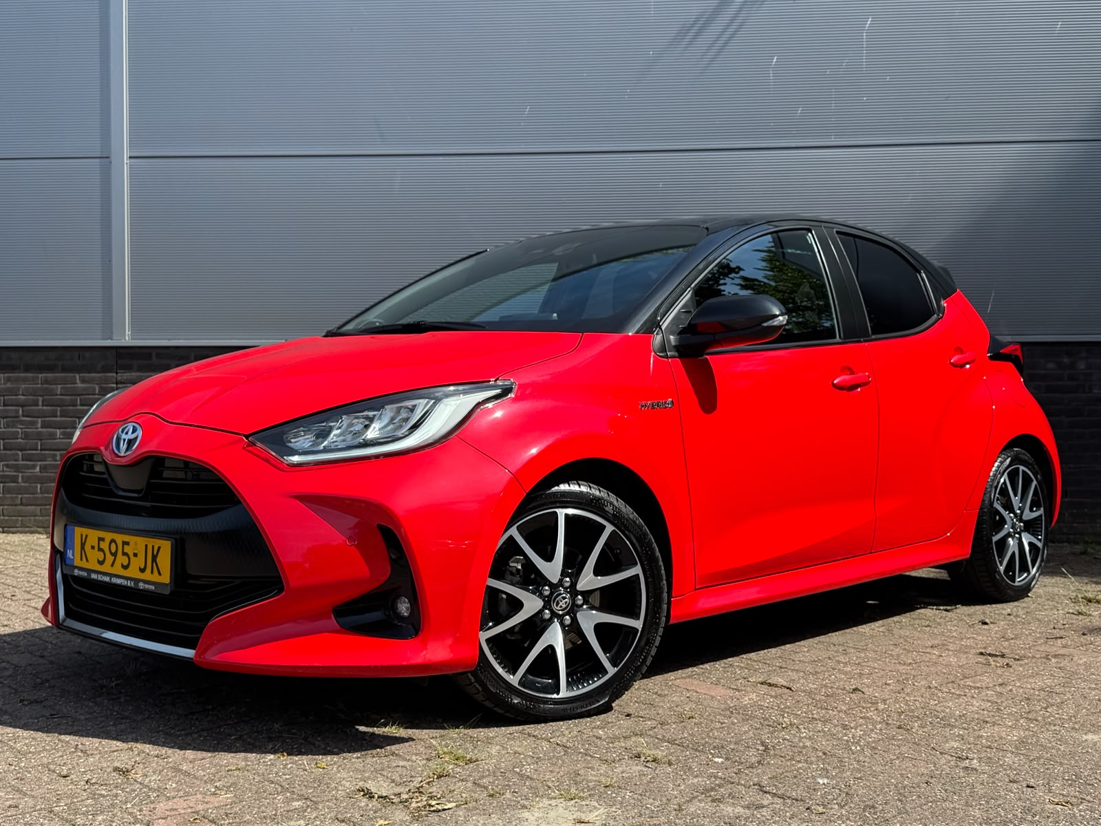 Toyota Yaris 1.5 Hybrid Launch Edition