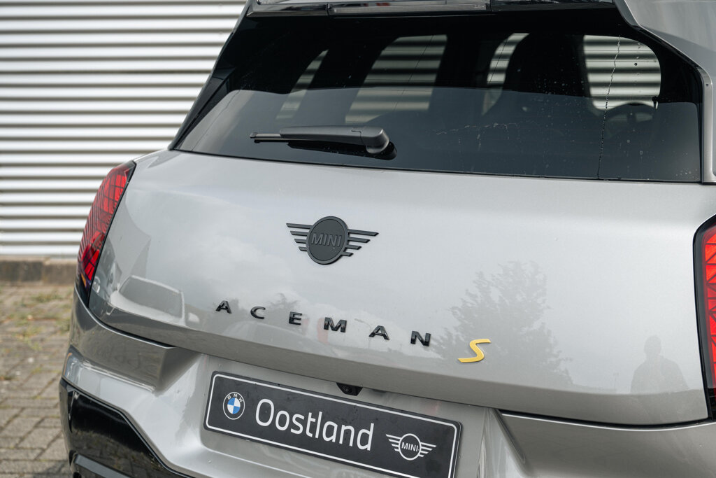 MINI Aceman 17