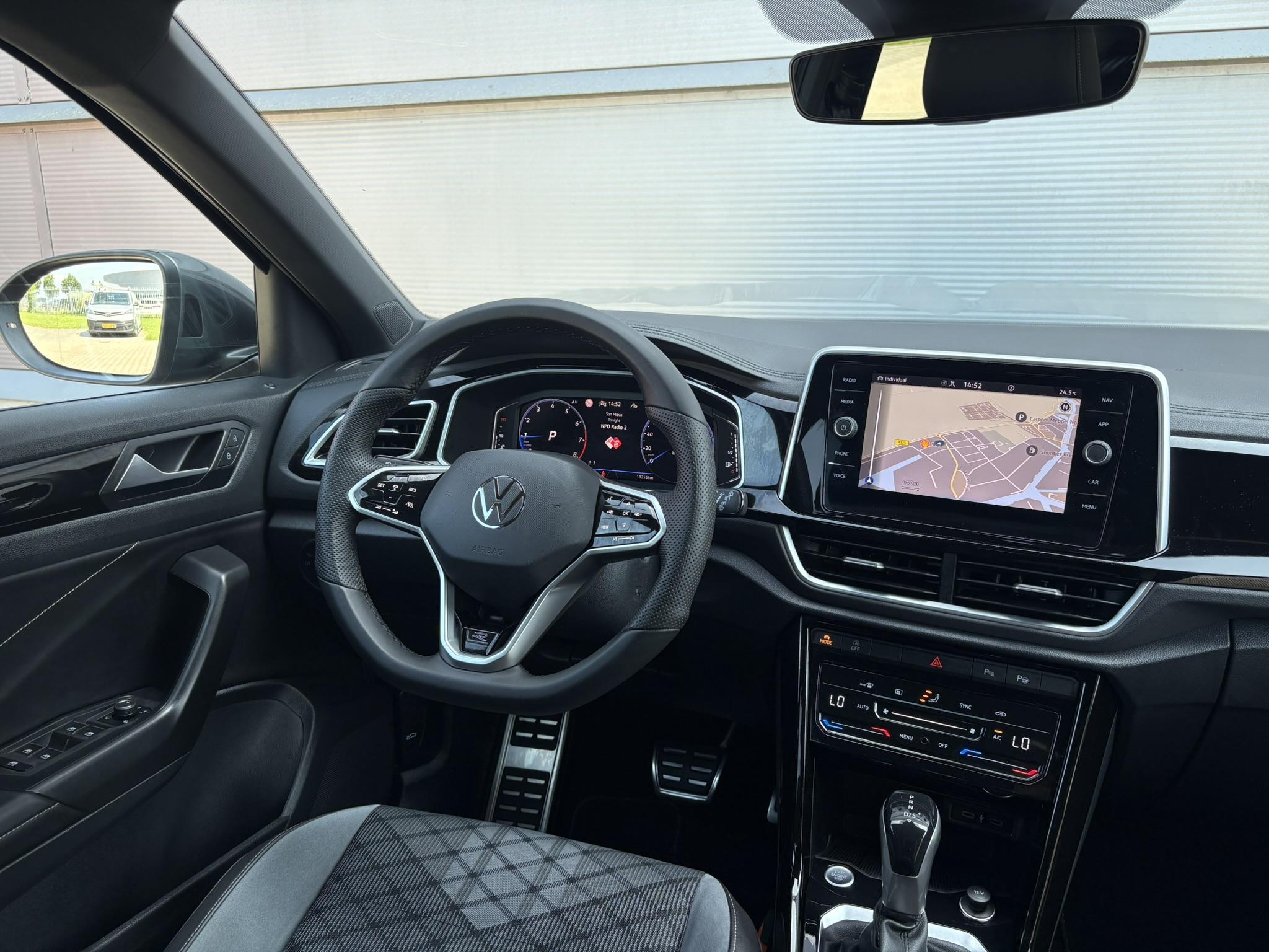 Volkswagen T-Roc 1.5 TSI 150pk DSG R-line Business - Afbeelding 5