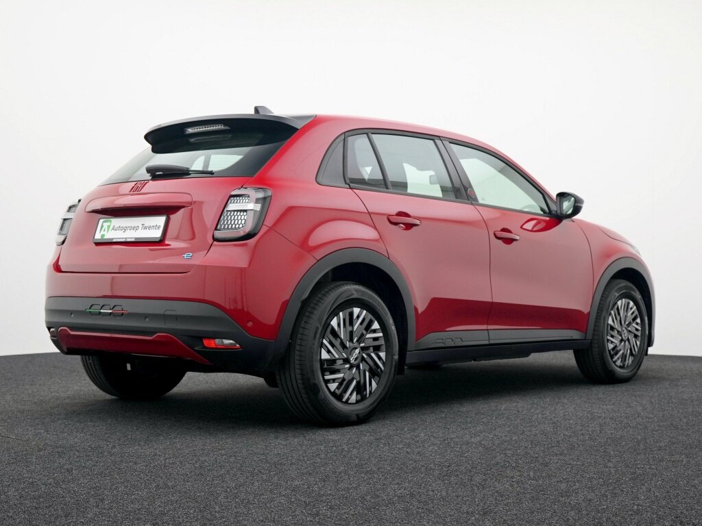 Fiat 600e RED 54 kWh | LED | Snelladen - Afbeelding 2