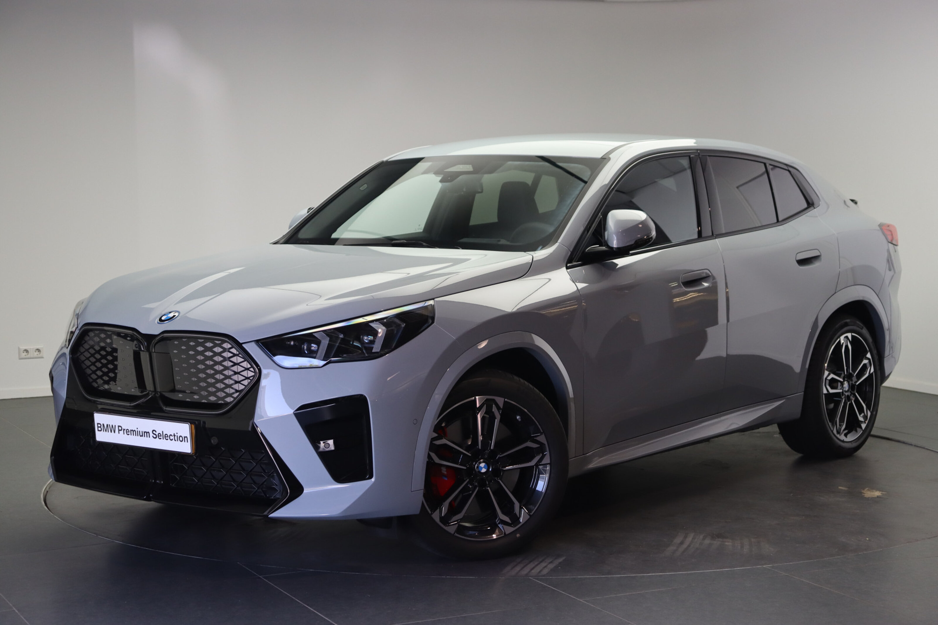 BMW iX2 eDrive20 M Sport