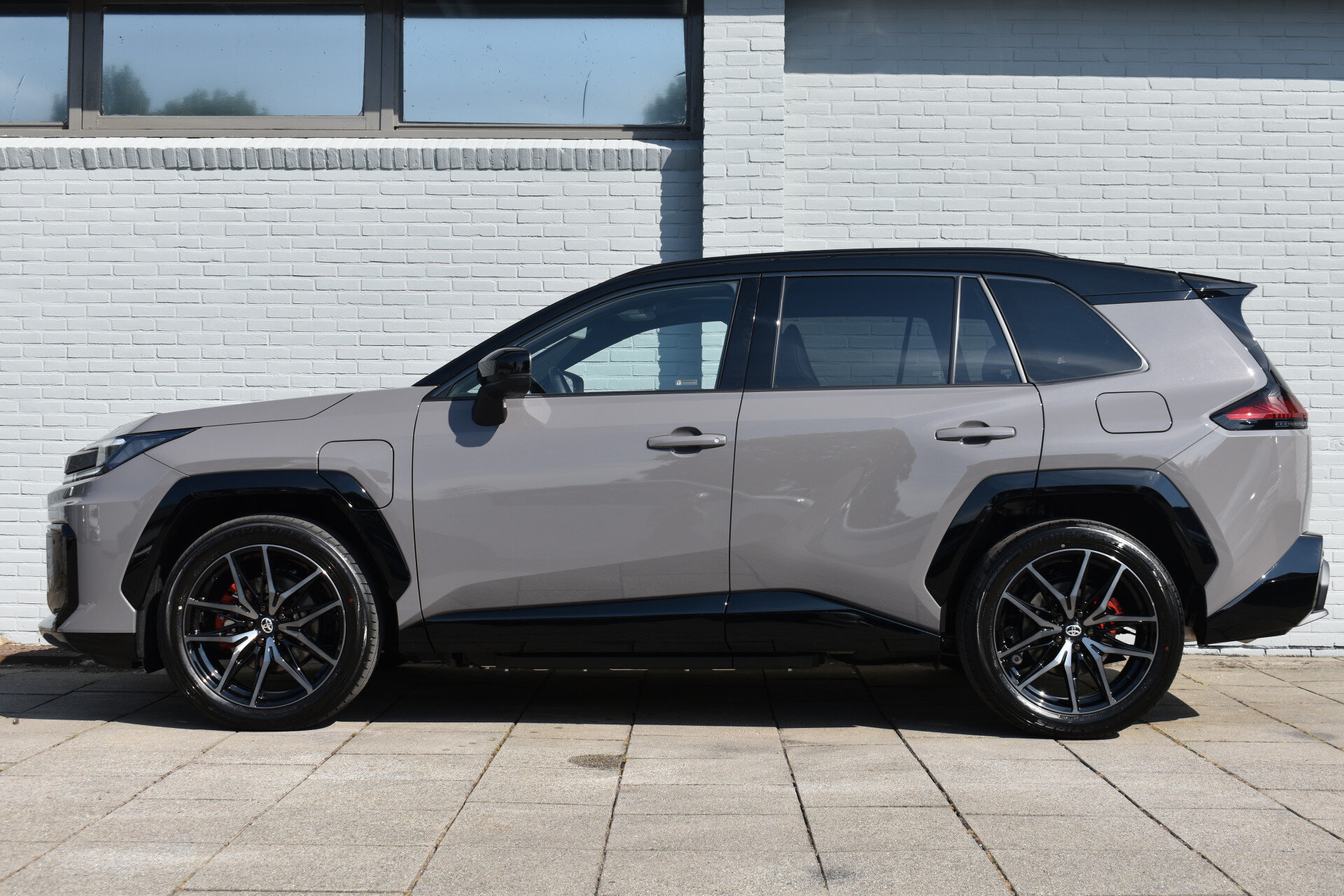 Toyota RAV4 2.5 Plug-in Hybrid AWD 300 GR Sport Automaat 309pk - Afbeelding 3