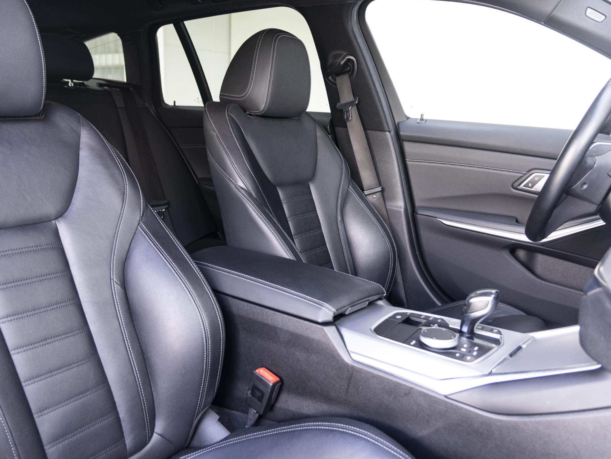 BMW 3 Serie Touring 318i - Afbeelding 4