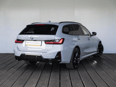 BMW 3 Serie Touring 330e - Afbeelding 2