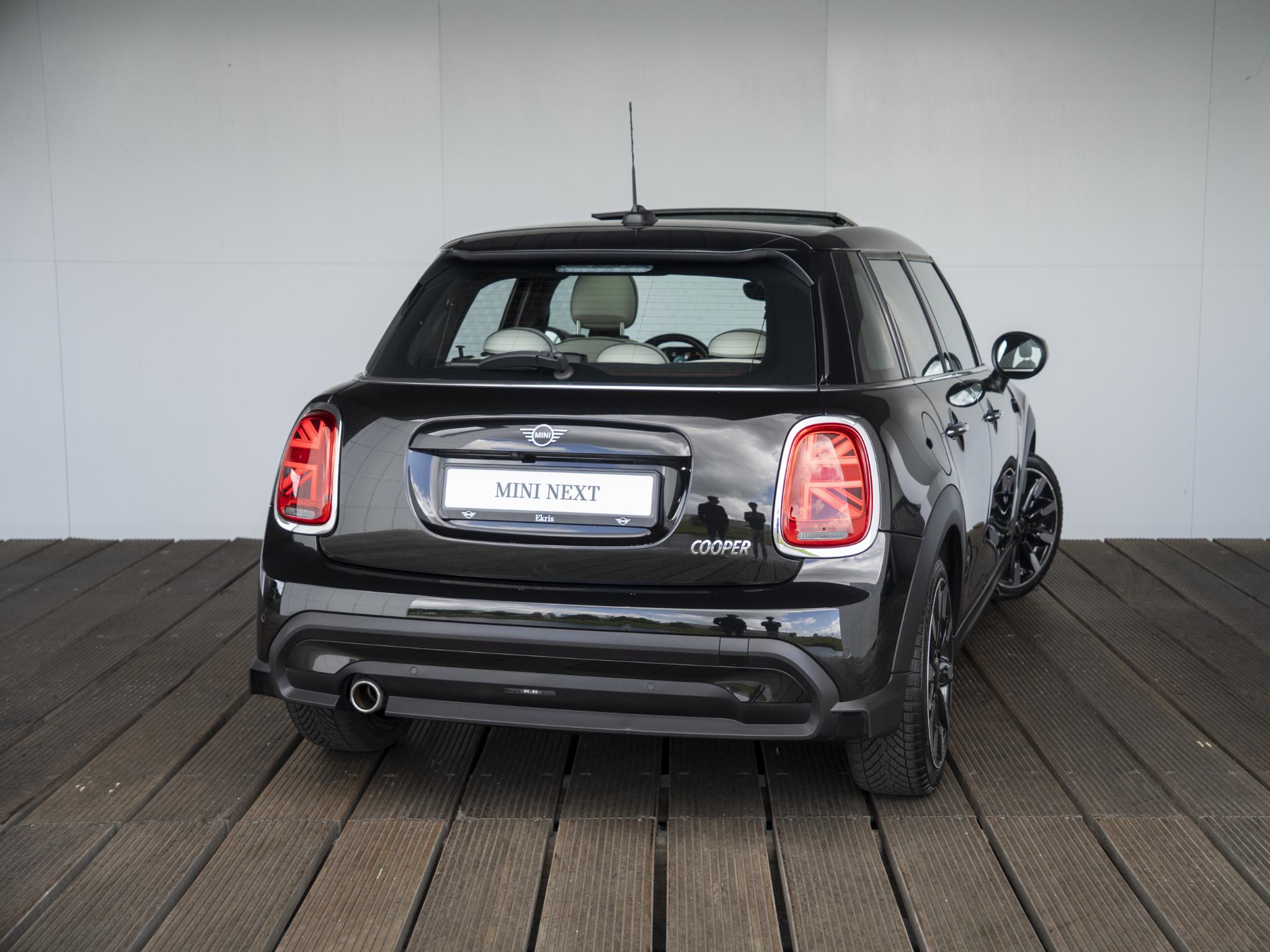 MINI 5-Deurs Cooper Aut. - Afbeelding 2