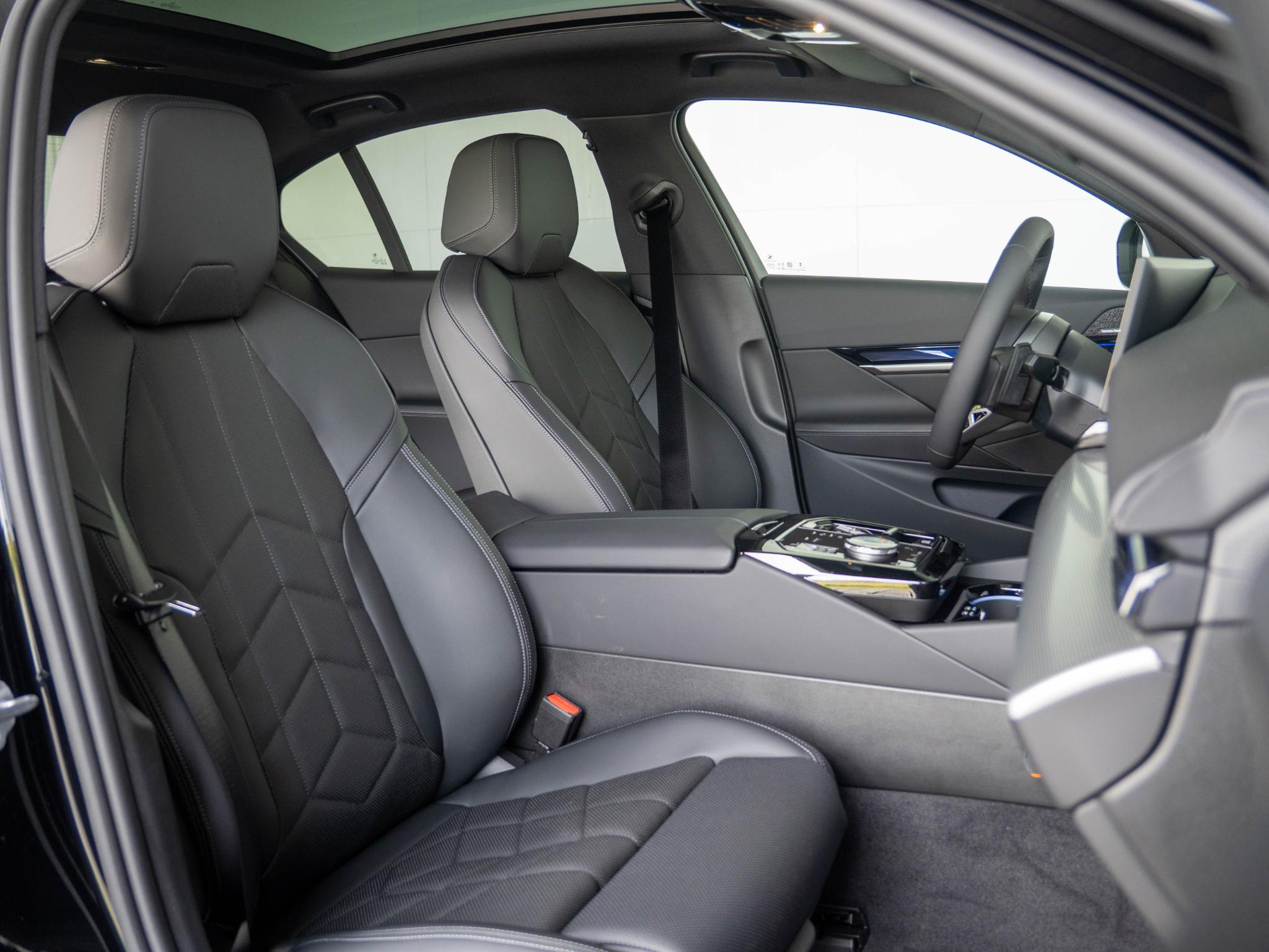 BMW 5 Serie Sedan 530e - Afbeelding 4