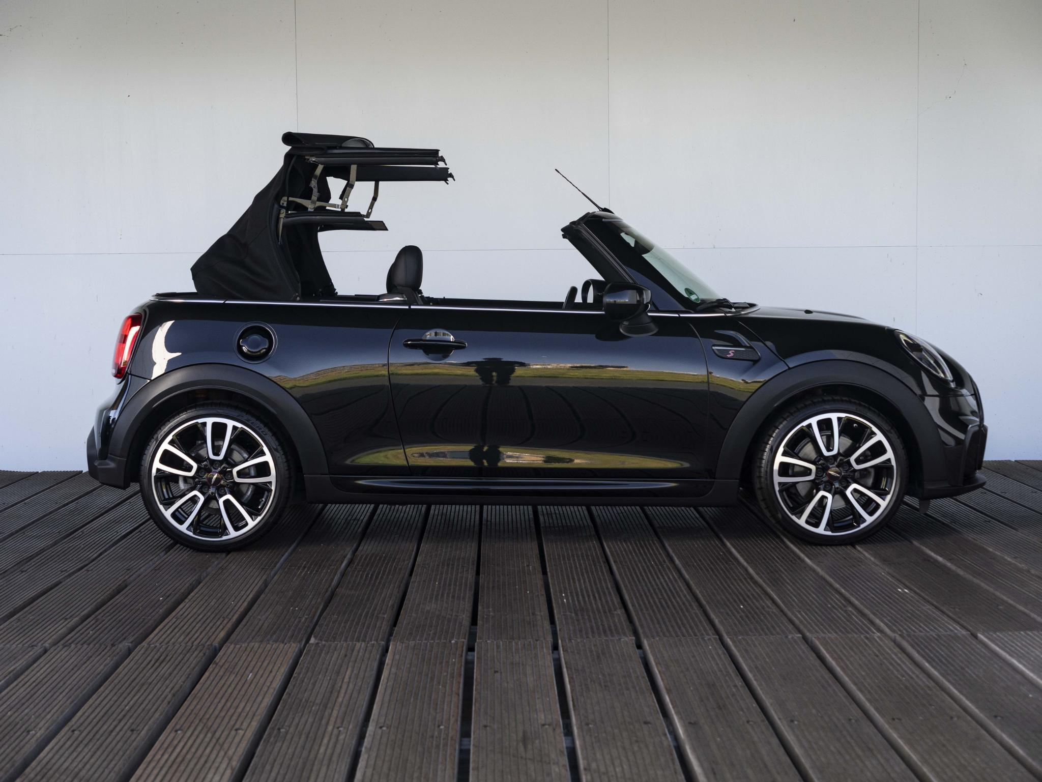 MINI Cabrio