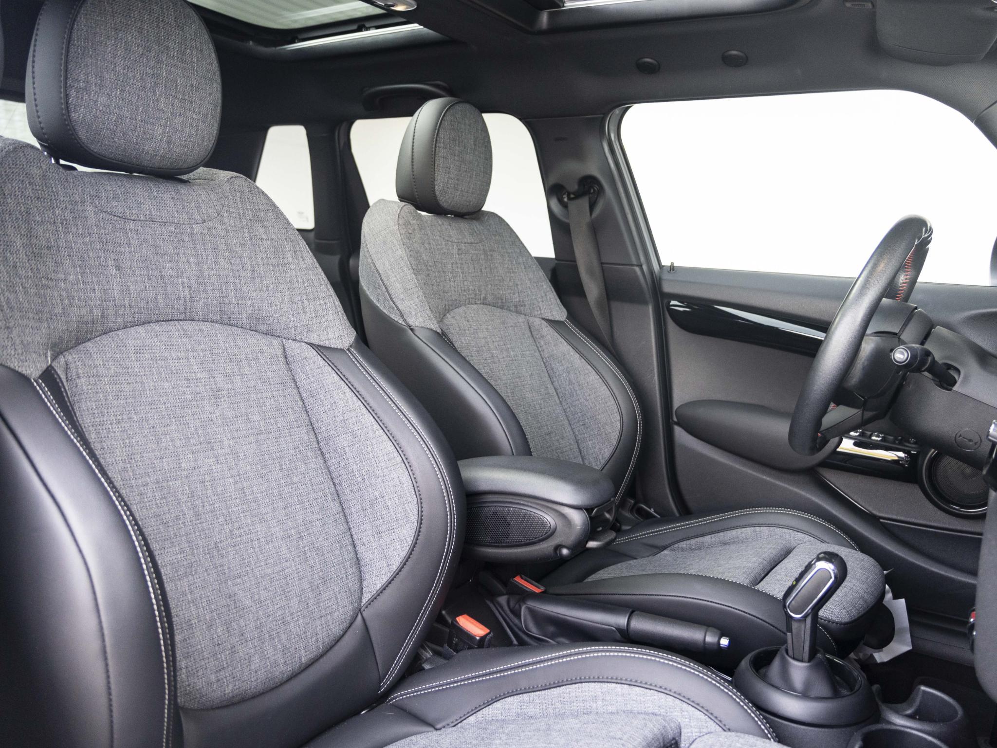 MINI 5-Deurs Cooper Aut. - Afbeelding 4