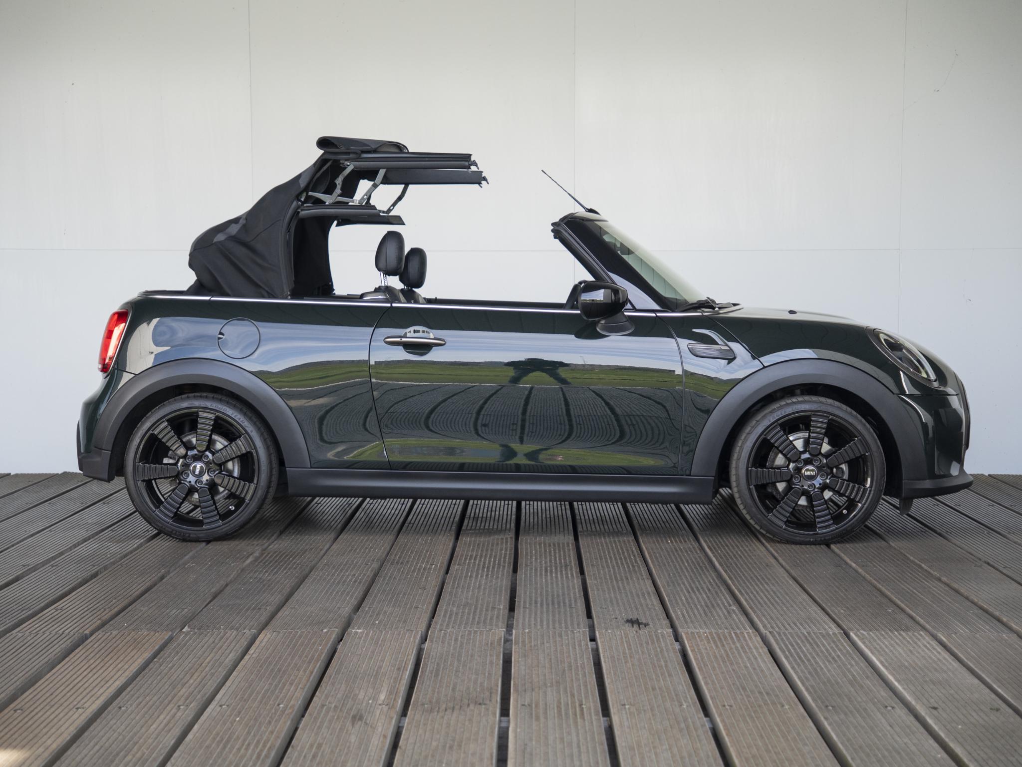 MINI Cabrio